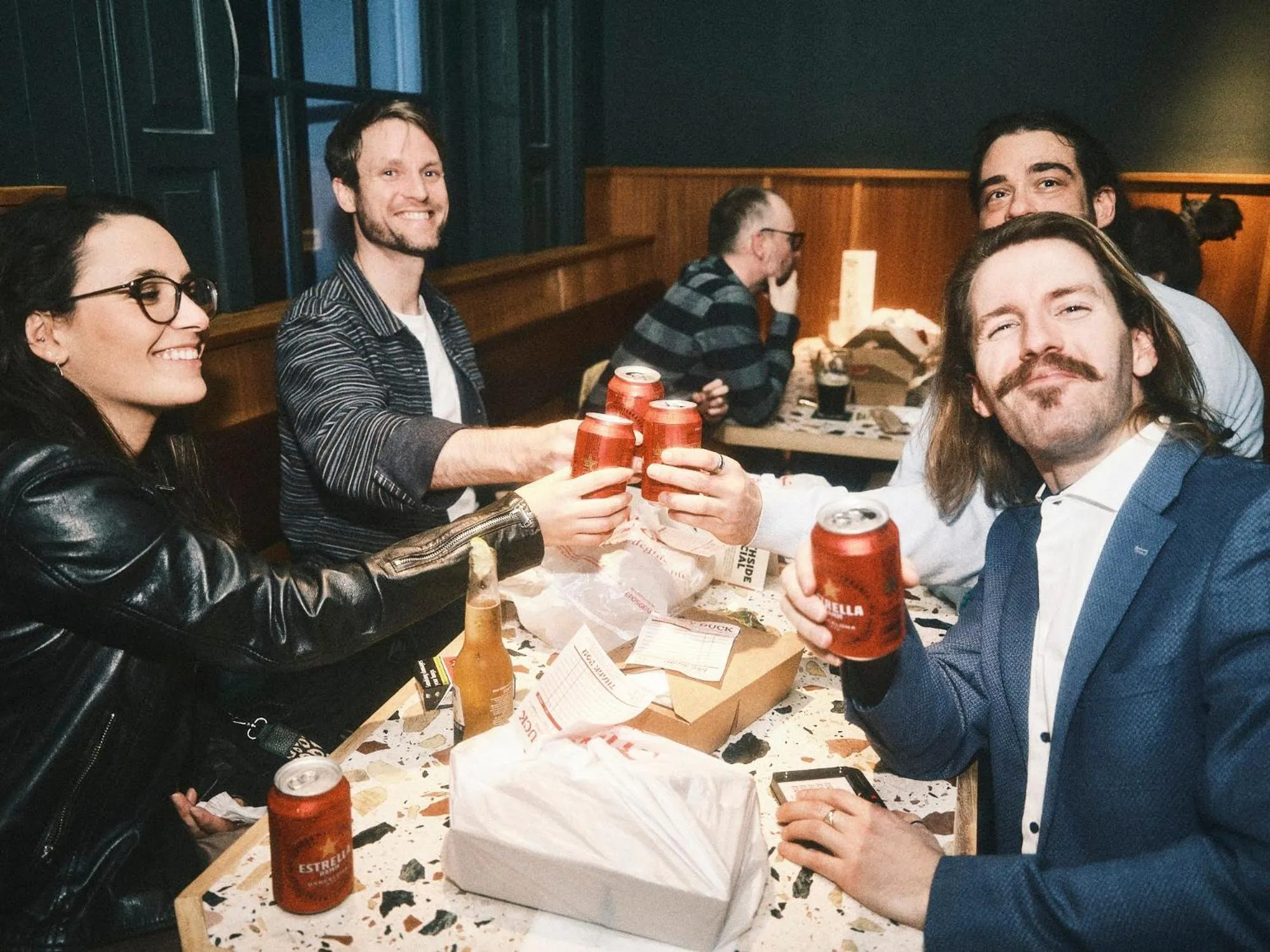 Restaurant/places to eat in The 1852 Hotel - Self Check-in