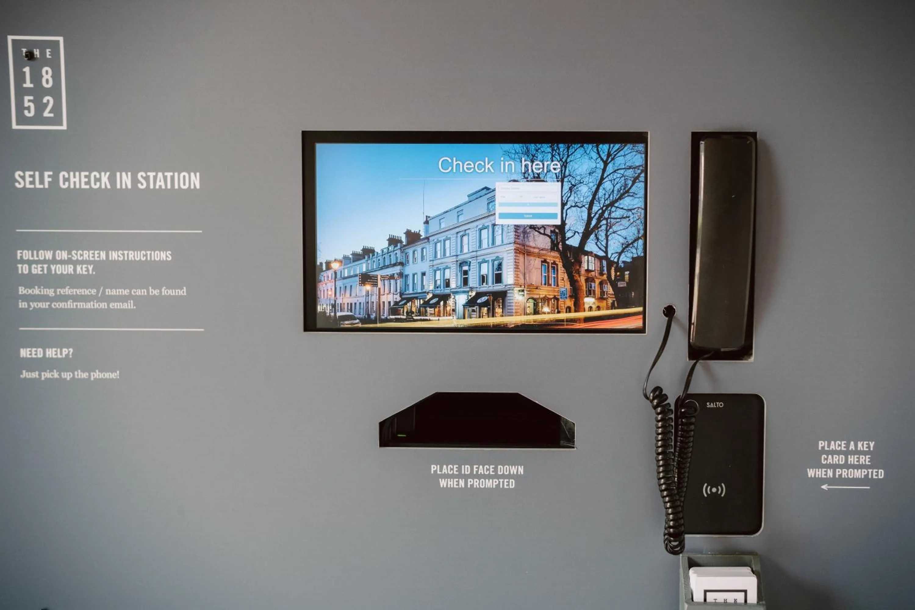 Lobby or reception in The 1852 Hotel - Self Check-in