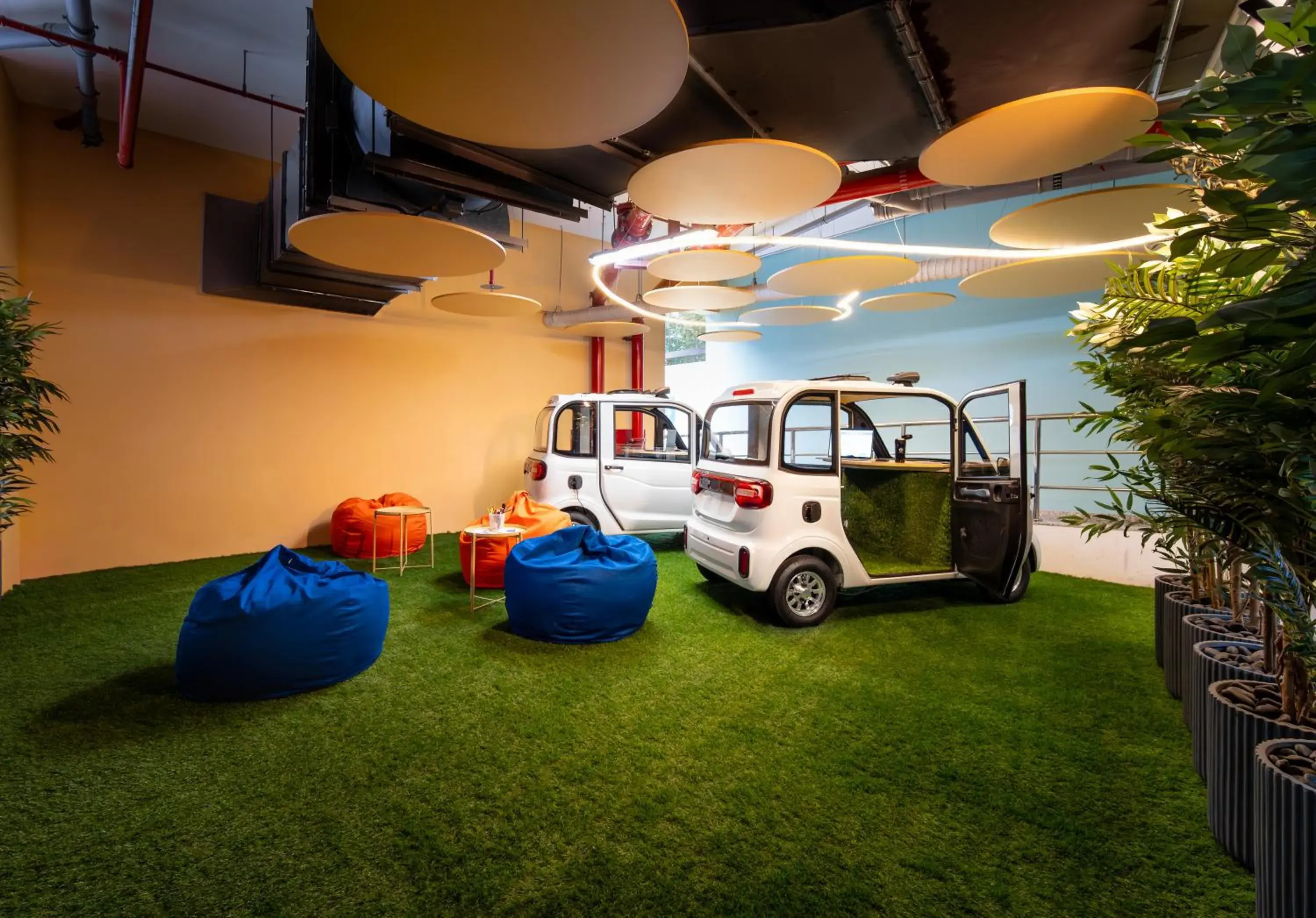 Property building in Izzzi Life Mint Property building in Izzzi Life Mint