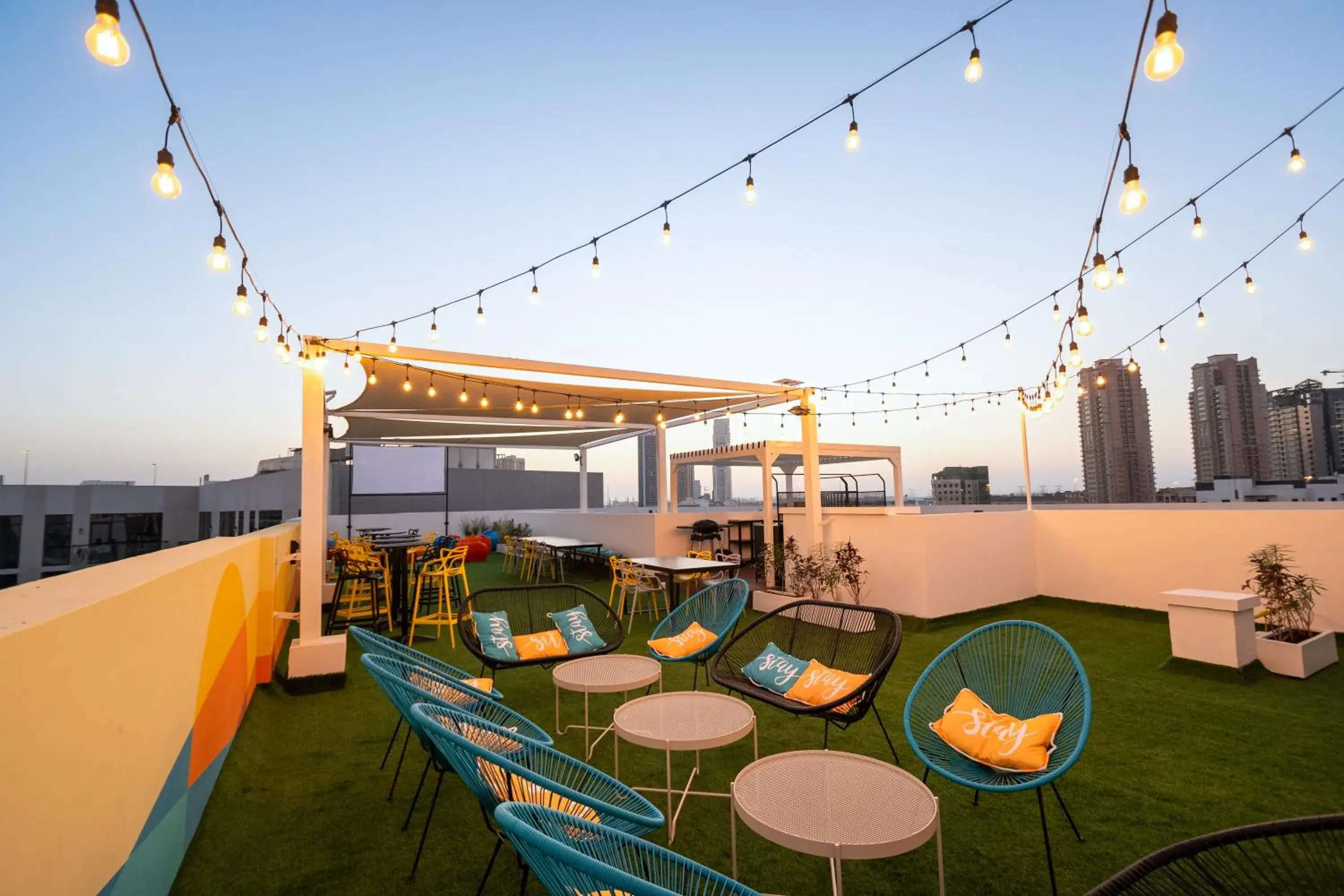 Property building in Izzzi Life Mint Property building in Izzzi Life Mint