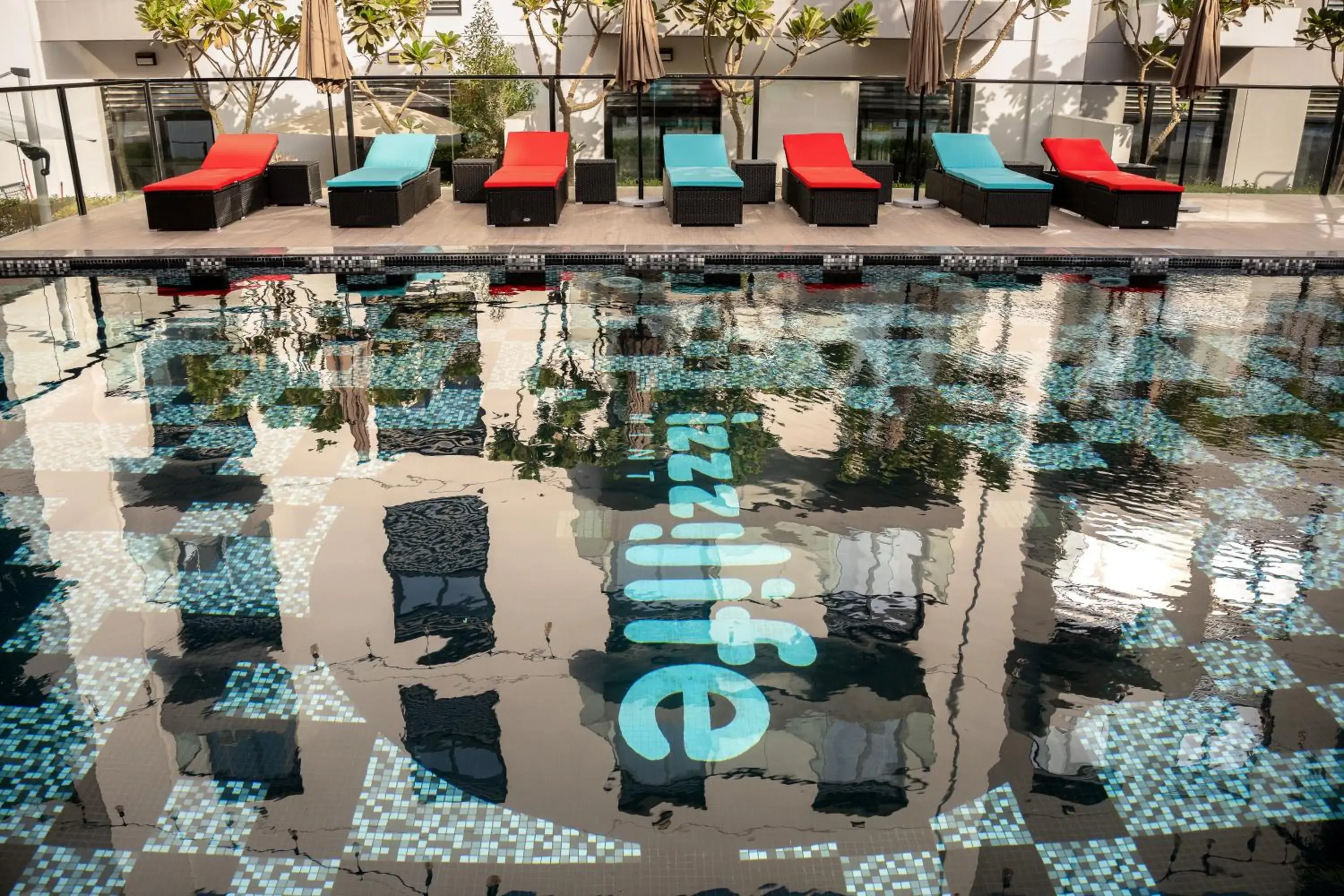 Swimming pool in Izzzi Life Mint Swimming pool in Izzzi Life Mint