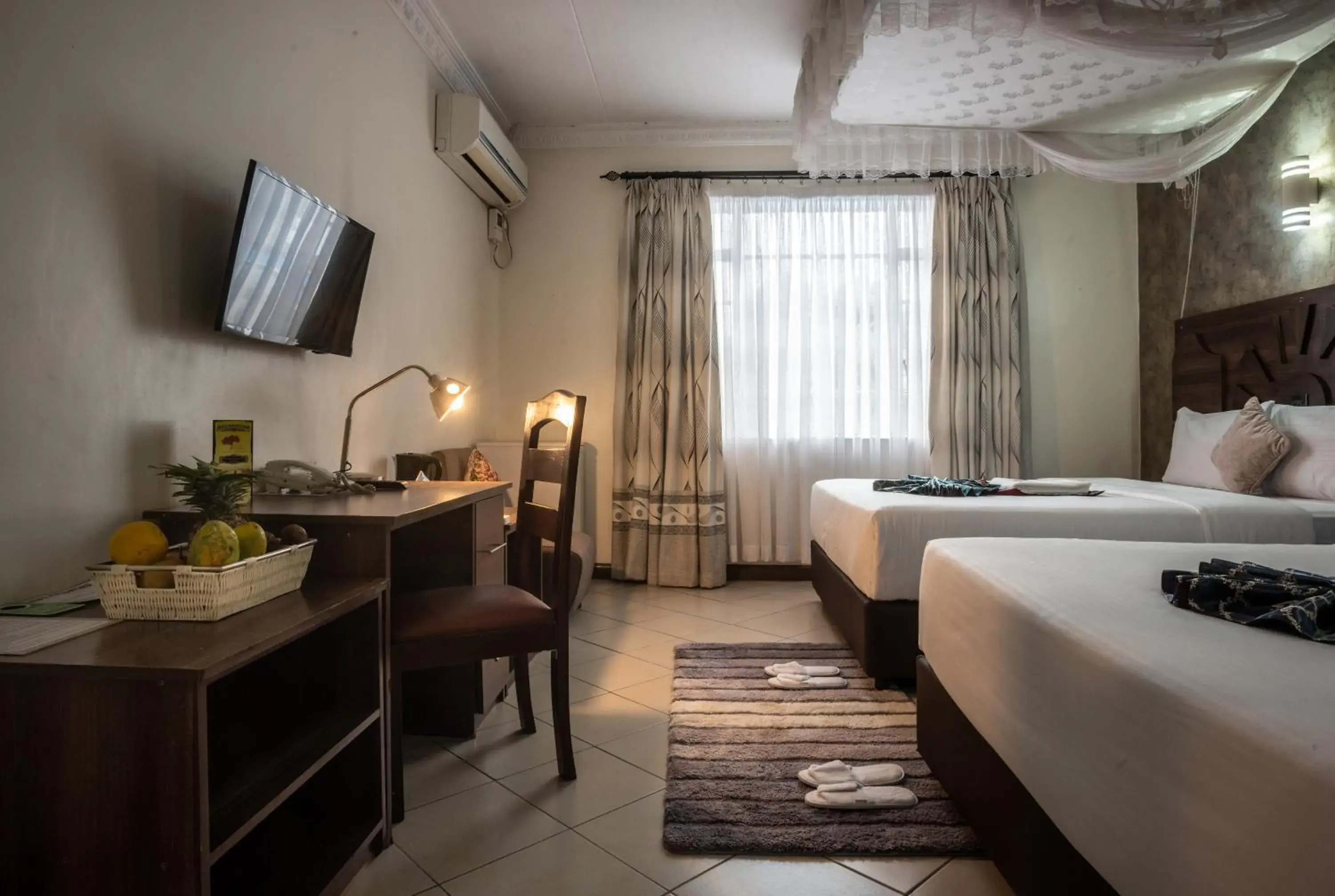 Basic Twin Room in Comfort Gardens Basic Twin Room in Comfort Gardens