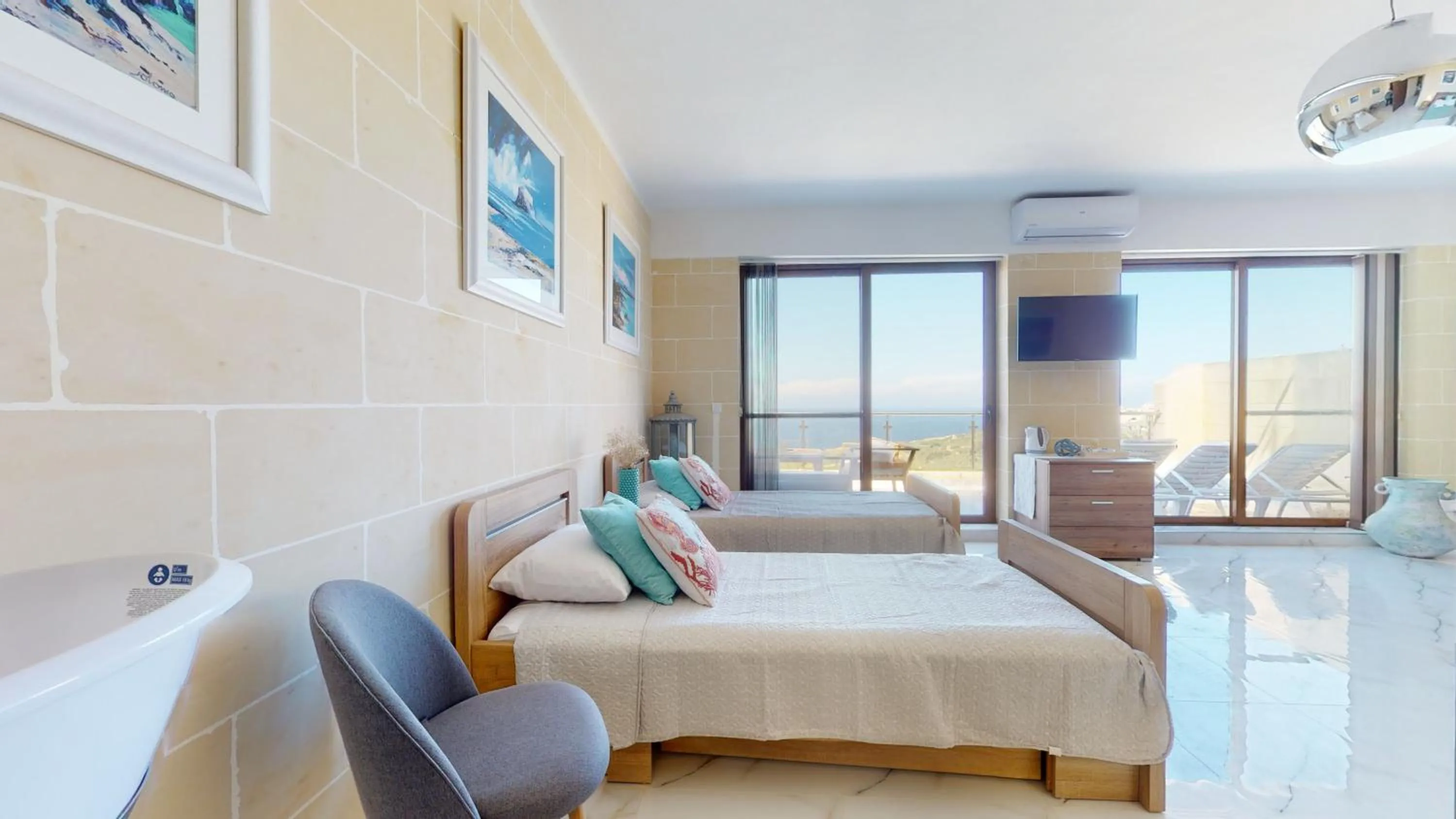 Bed in Dubhlina - Luxury Bed & Breakfast - Gozo