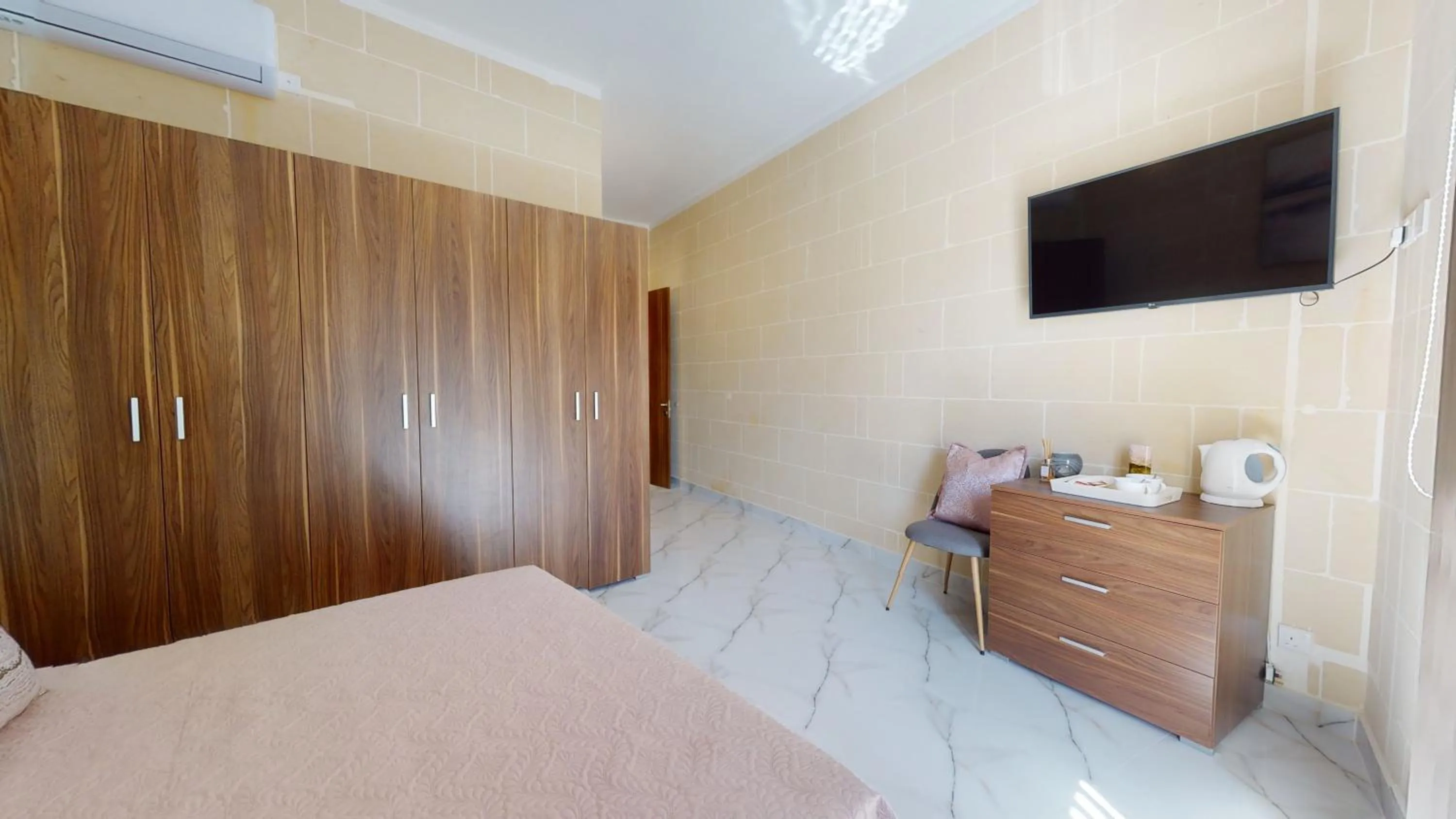 Bed in Dubhlina - Luxury Bed & Breakfast - Gozo