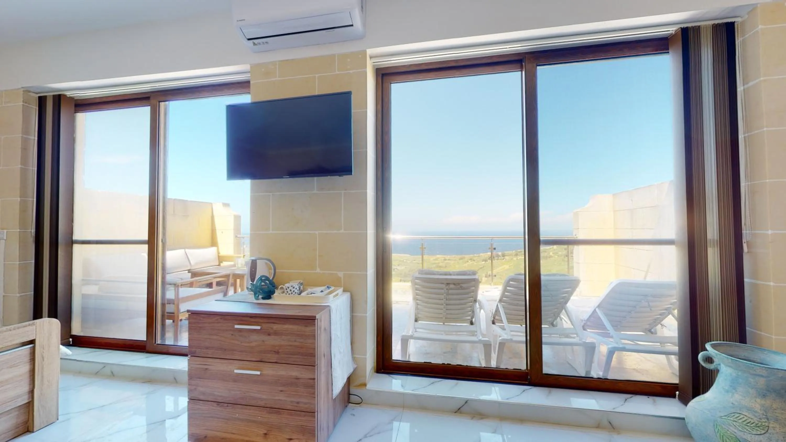 Natural landscape, TV/Entertainment Center in Dubhlina - Luxury Bed & Breakfast - Gozo