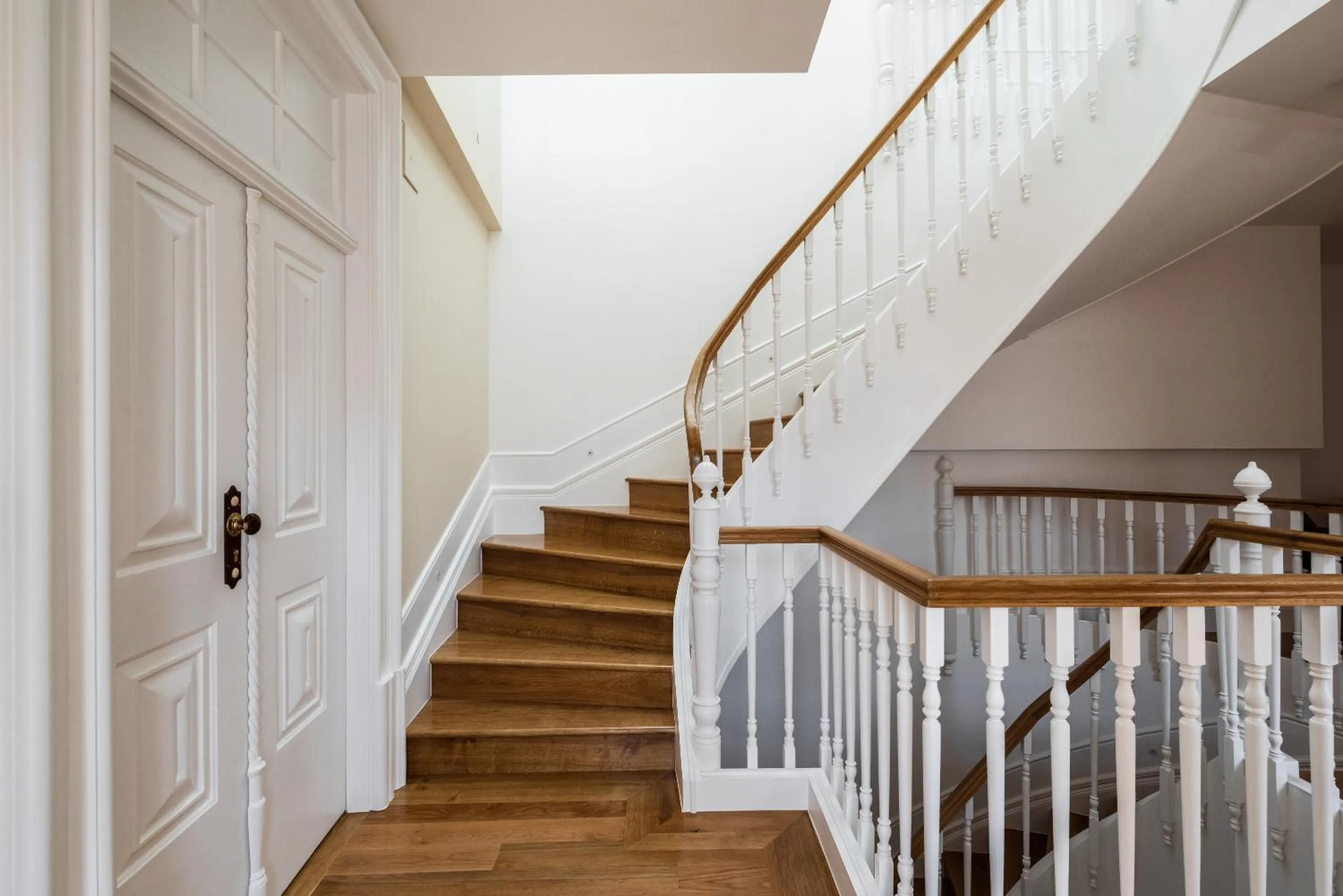 Property building in Avenida Viana Boutique Suites