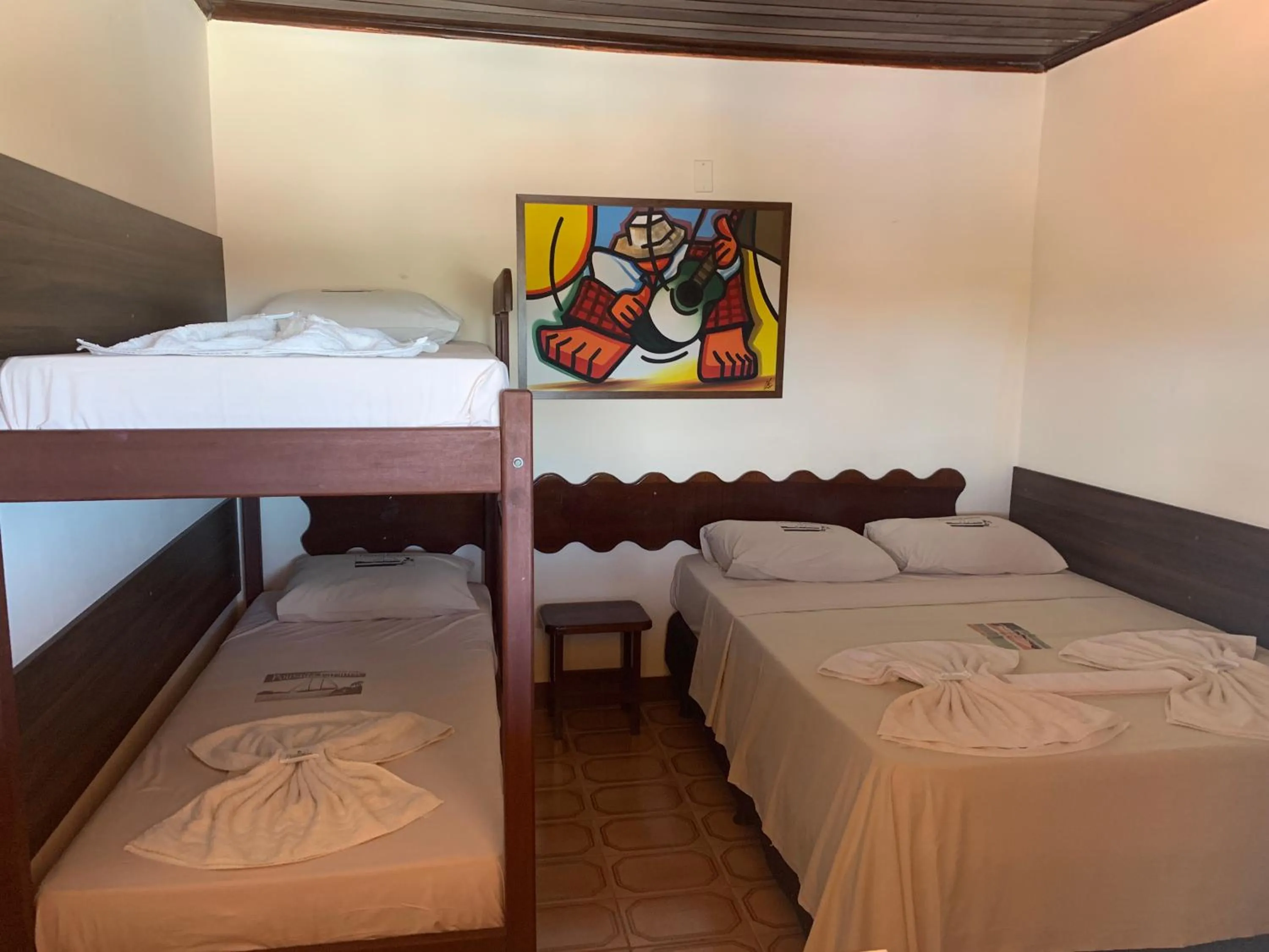 Photo of the whole room, Bed in Pousada Paradise