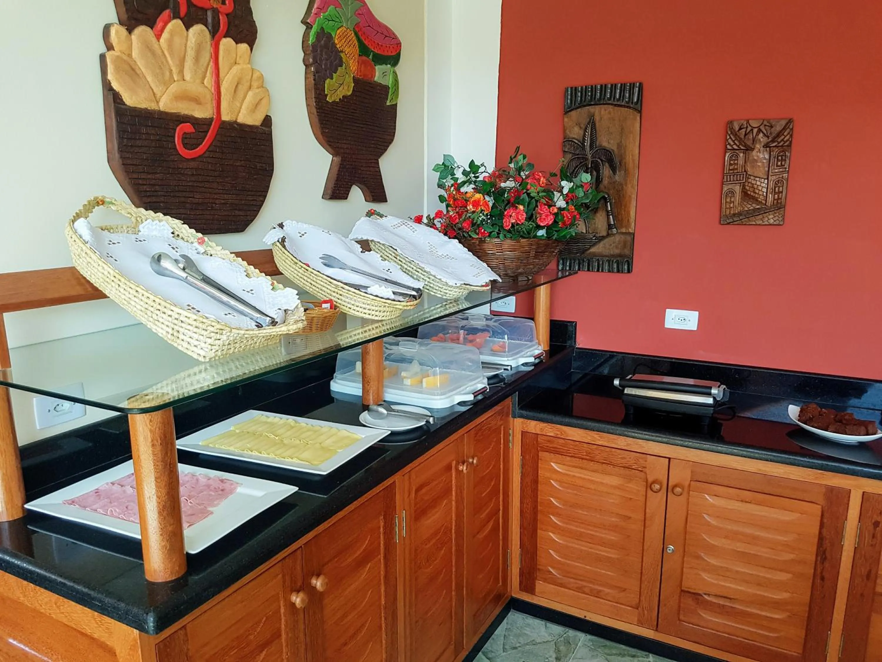 Food and drinks in Pousada Paradise