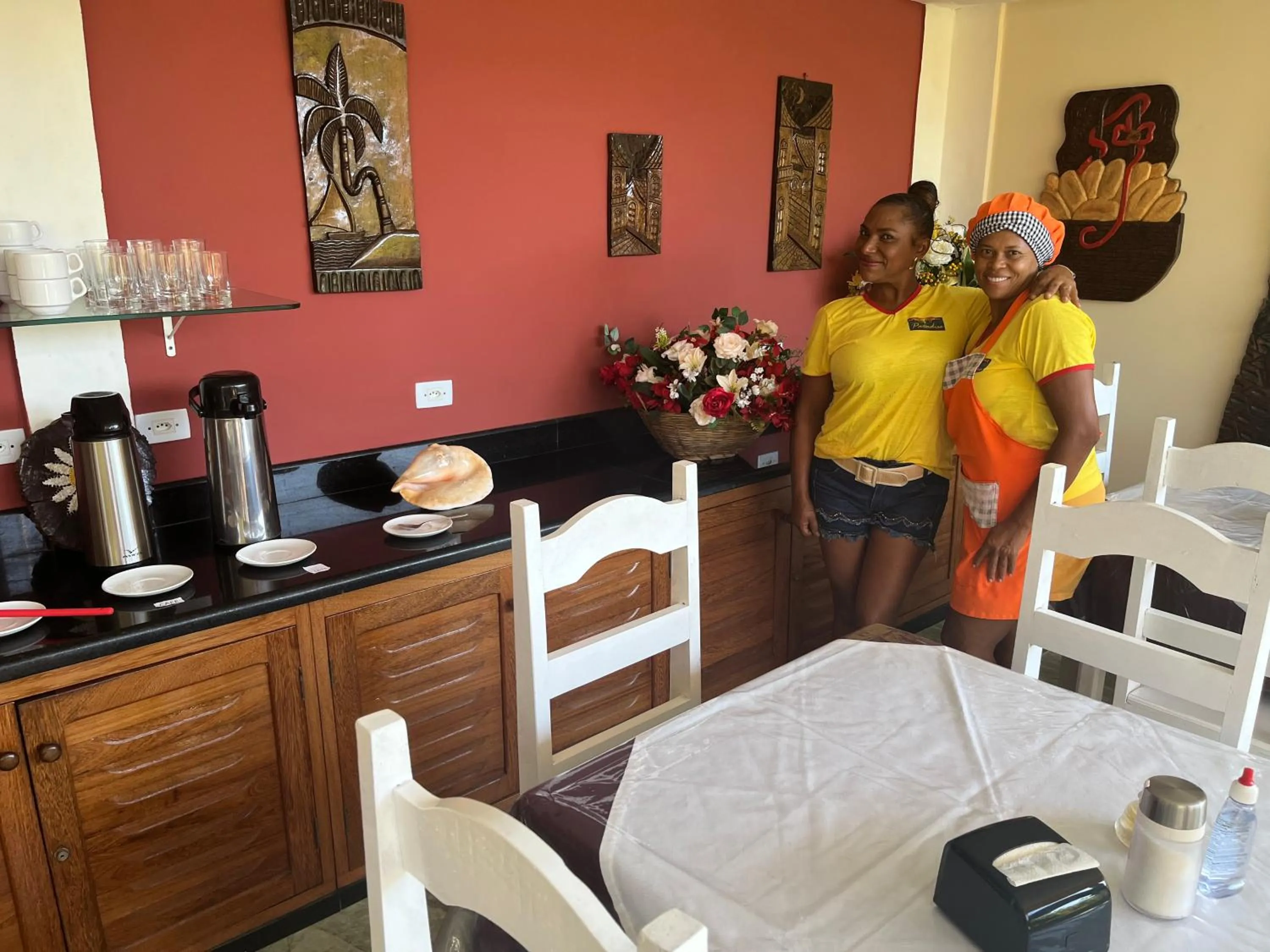 Dining area in Pousada Paradise