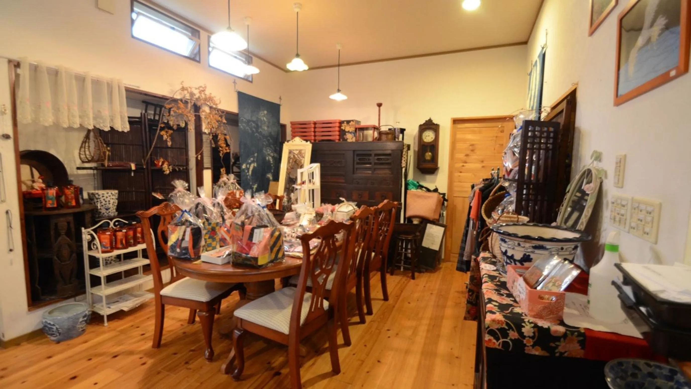 Area and facilities in Shikisai no Sato Manyu