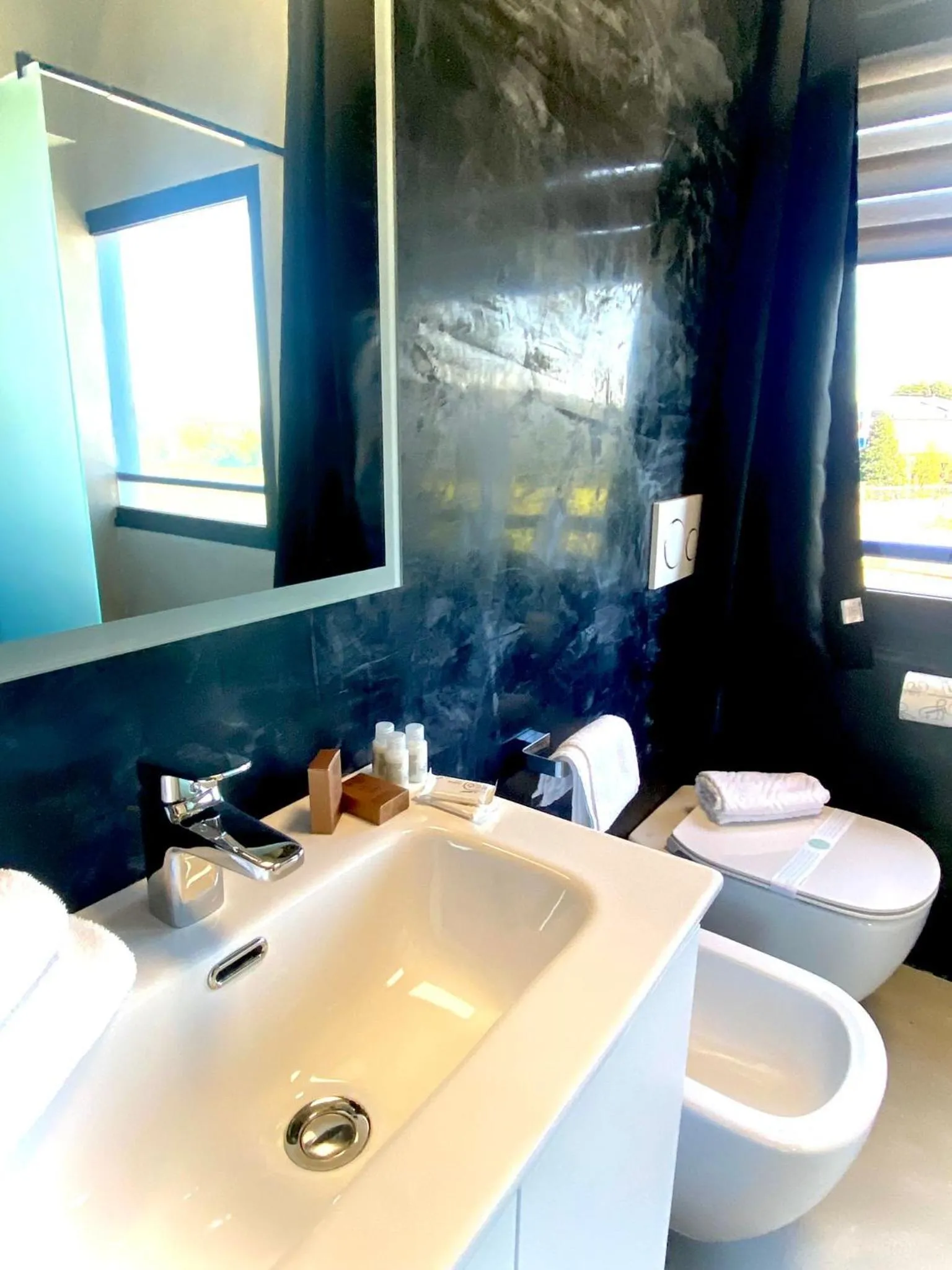Shower in HOTEL TECH