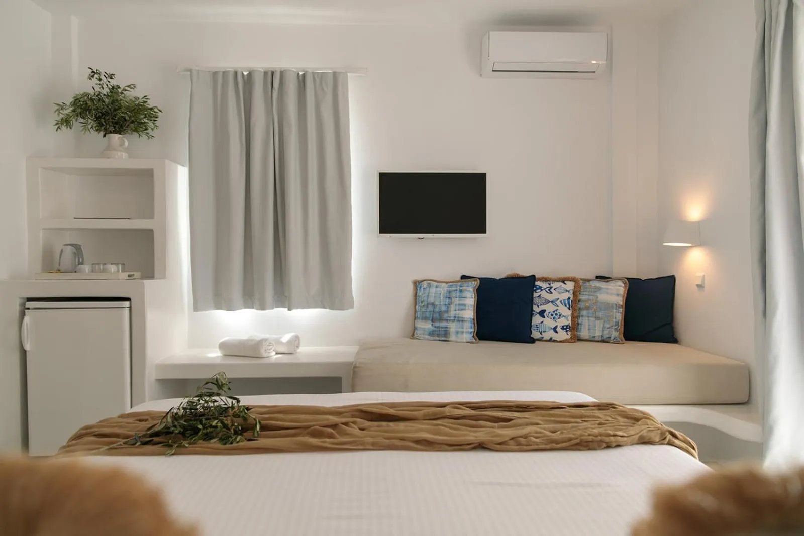 Bed in Ippokampos Beachfront