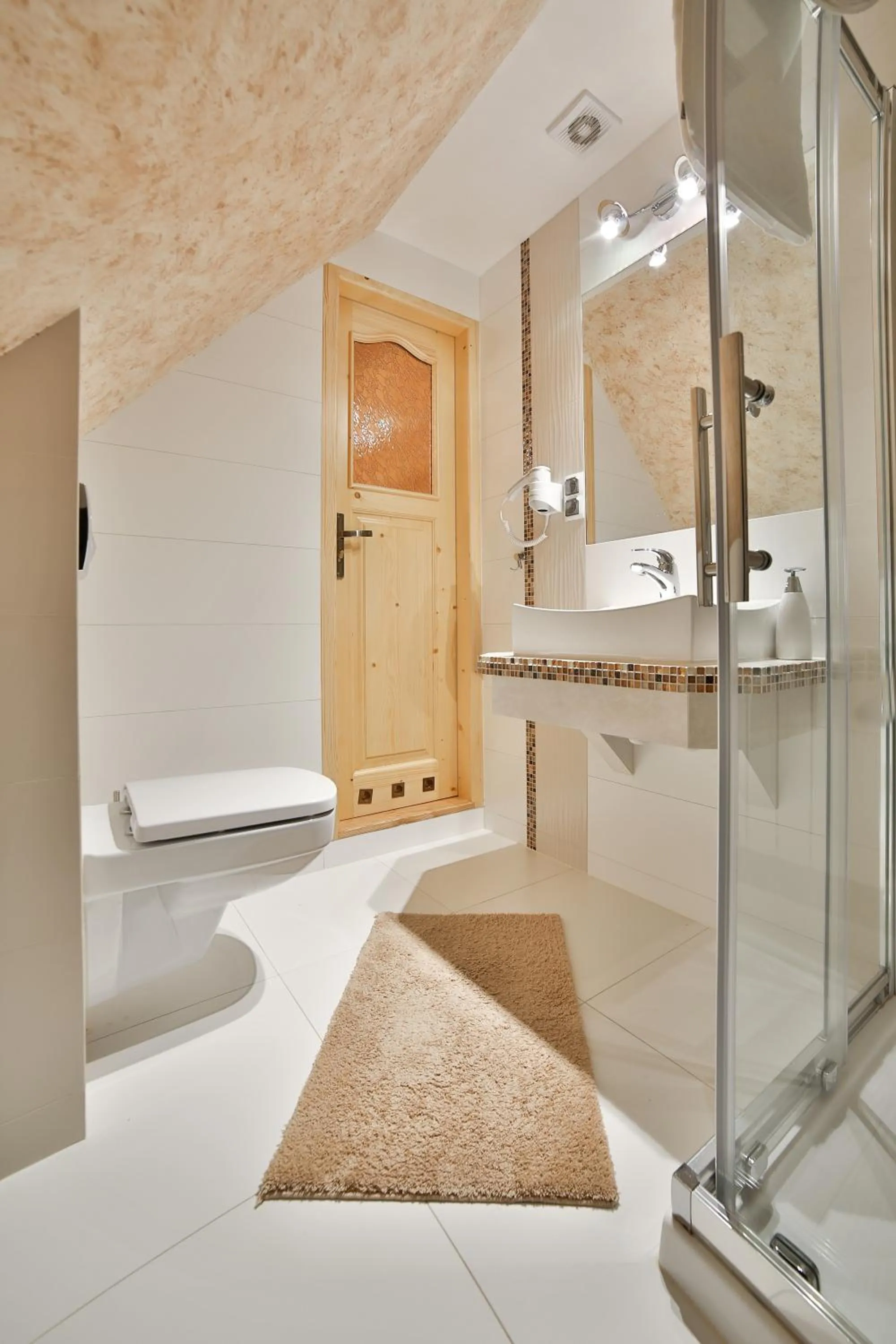 Bathroom, Bed in Willa Jarząbek - 5 min do term Szaflary I Gorący Potok