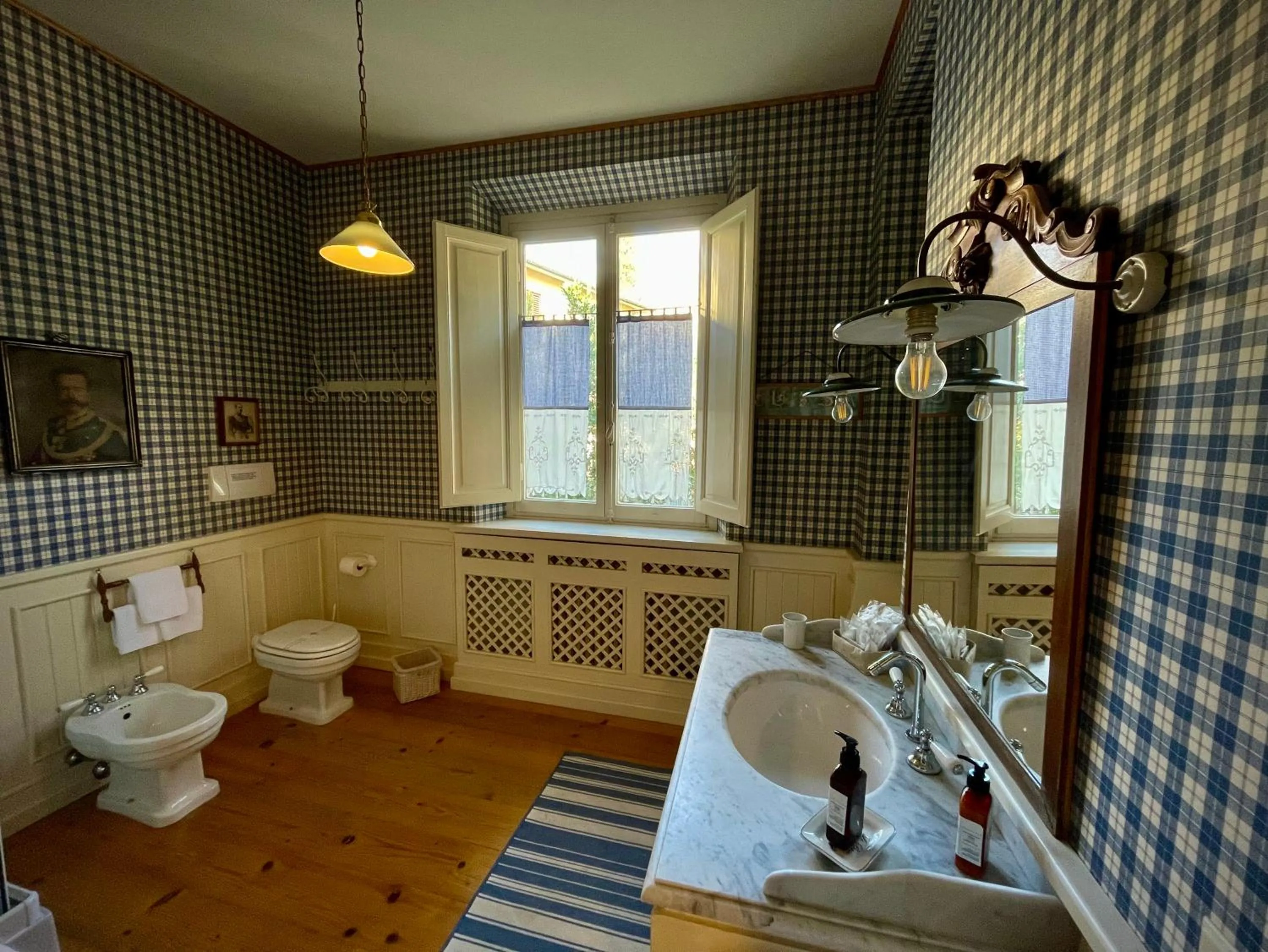 Bathroom in Villa la Moresca Relais de Charme B&B MONTECATINI ALTO