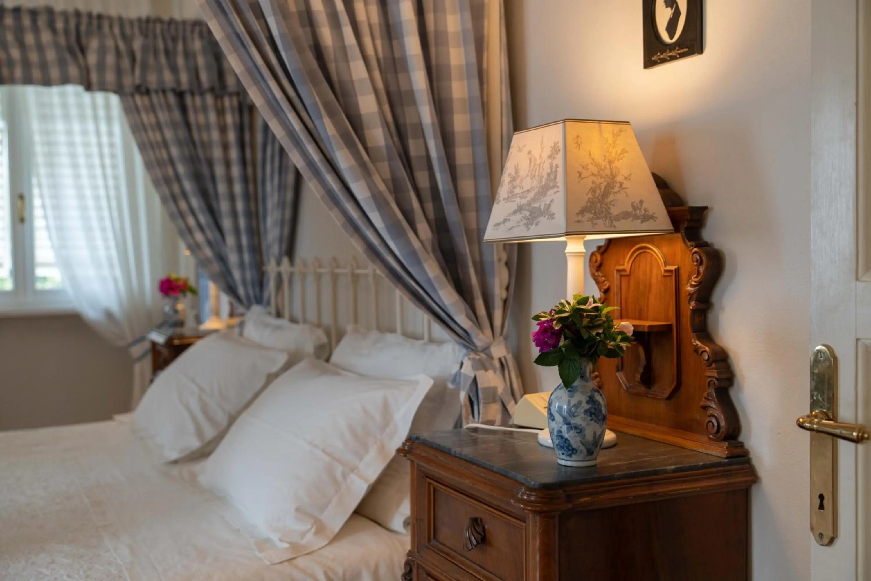 Bed in Villa la Moresca Relais de Charme B&B MONTECATINI ALTO