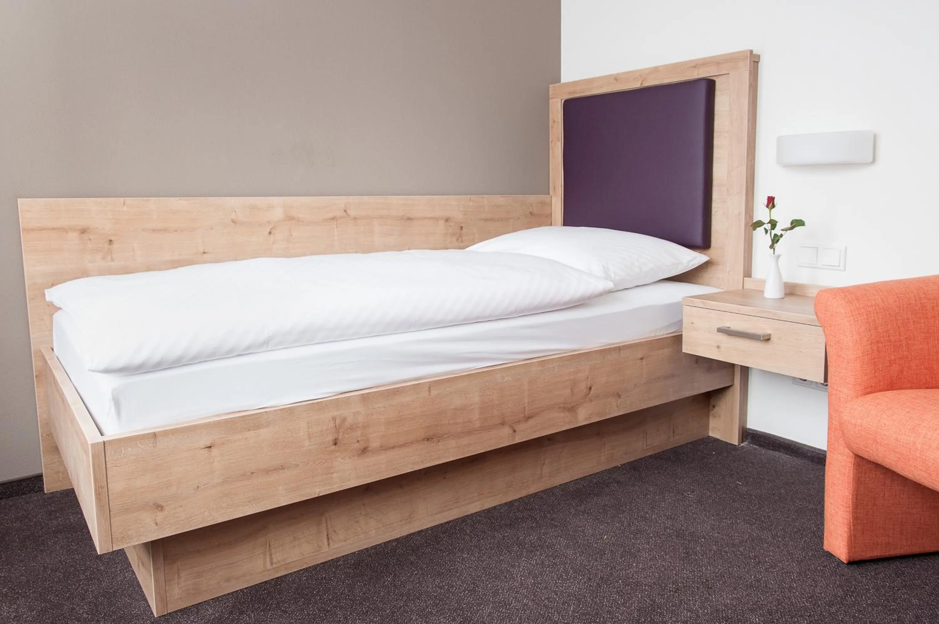 Bedroom, Bed in Gasthaus Alte Münze