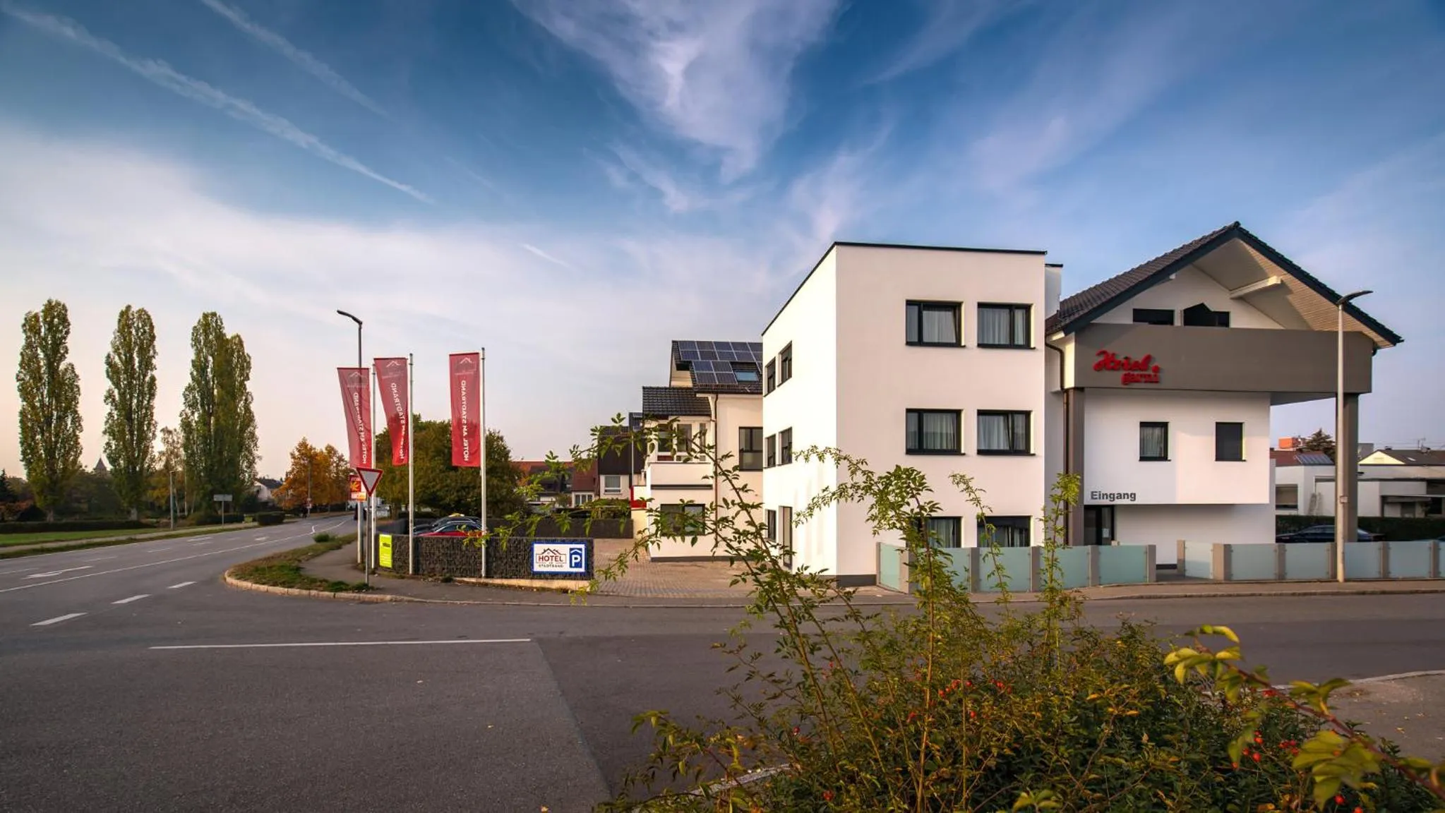 Facade/entrance in Hotel am Stadtrand