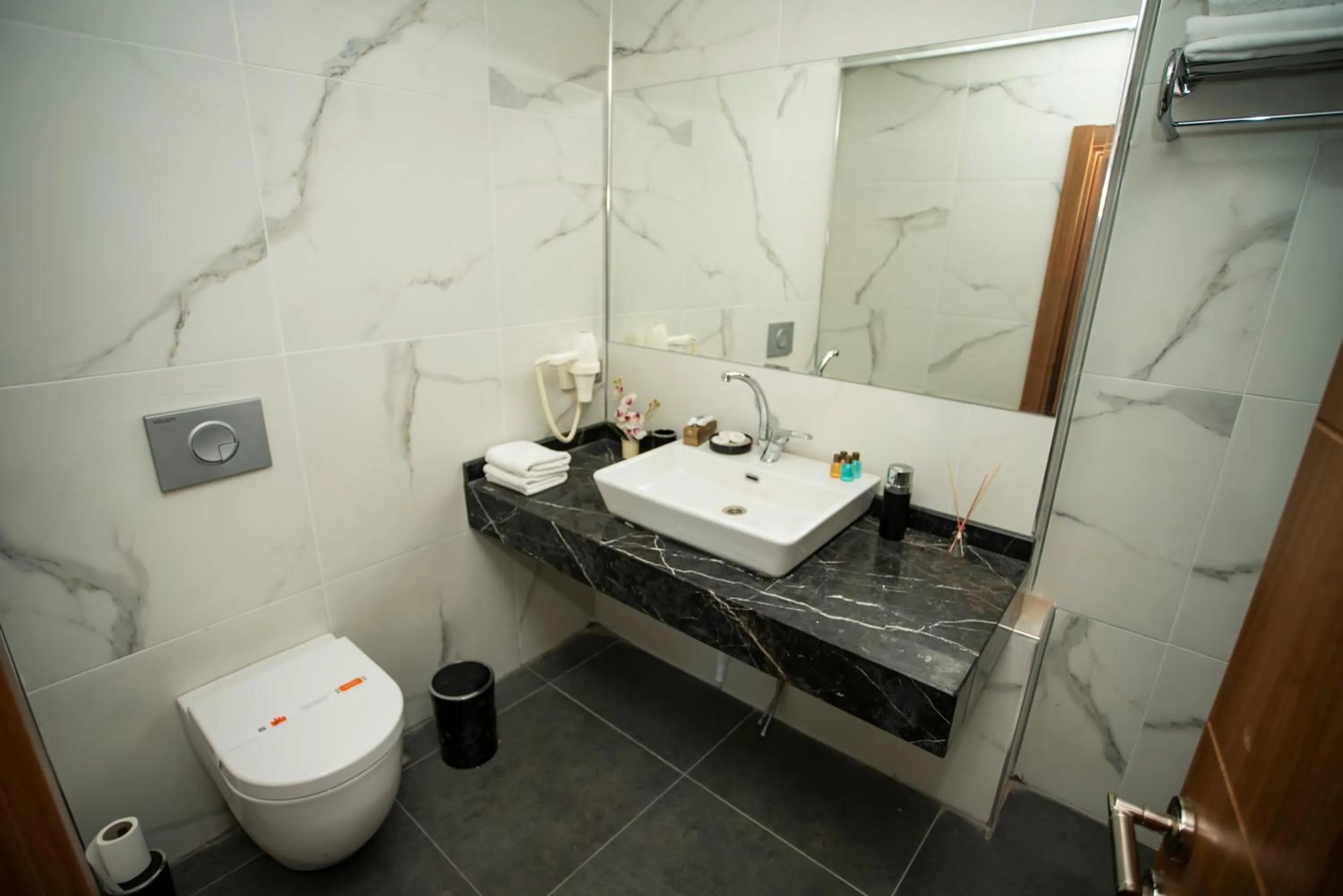 Bathroom in Nova Suite Residence