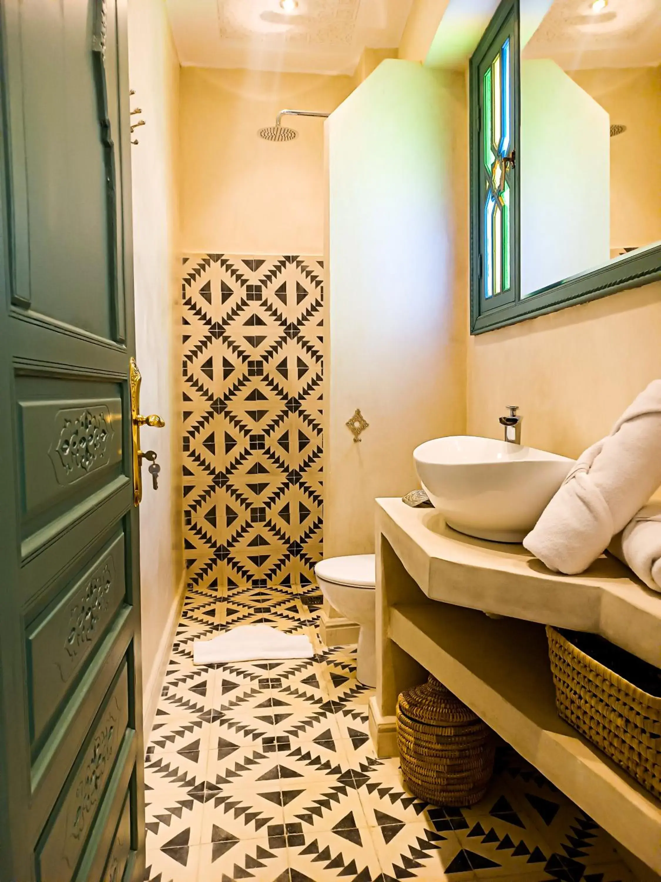 Riad Jalina Riad Jalina