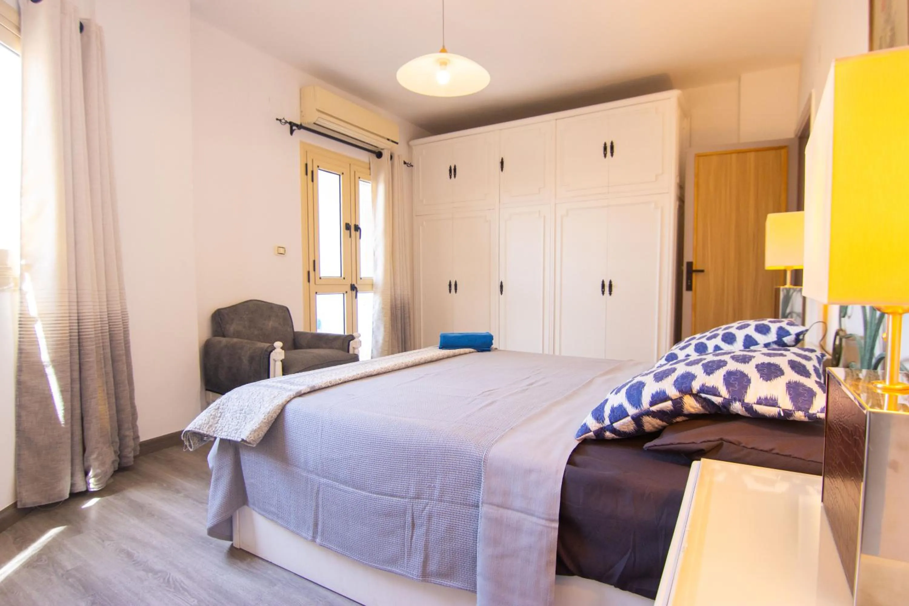 Bed in Lovely 3BR Apartment in Heart of Mohandseen