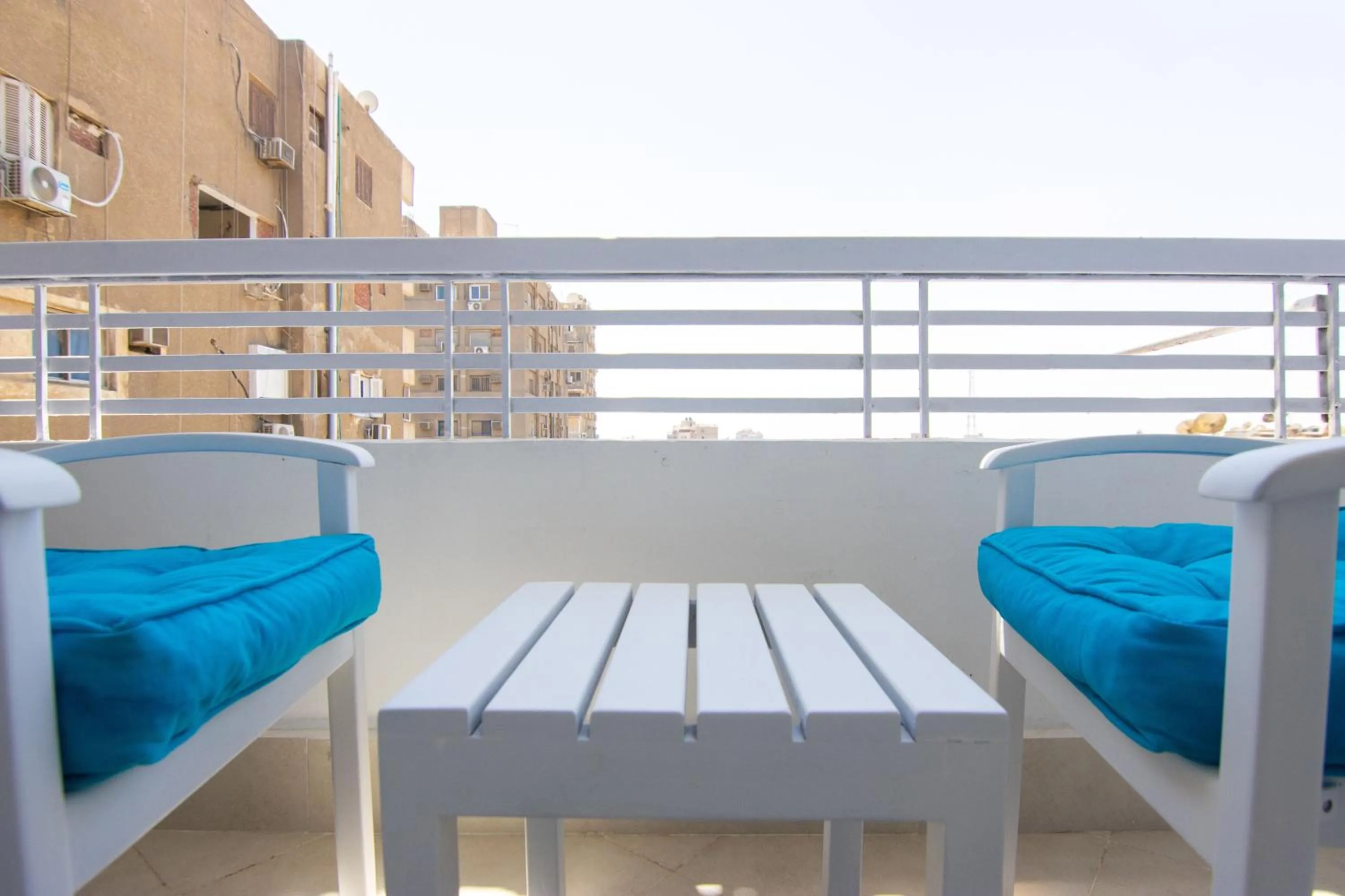 Bed in Lovely 3BR Apartment in Heart of Mohandseen
