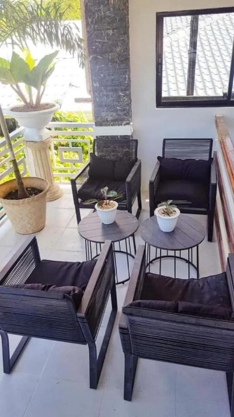 Patio in The VeeHive Guesthouse