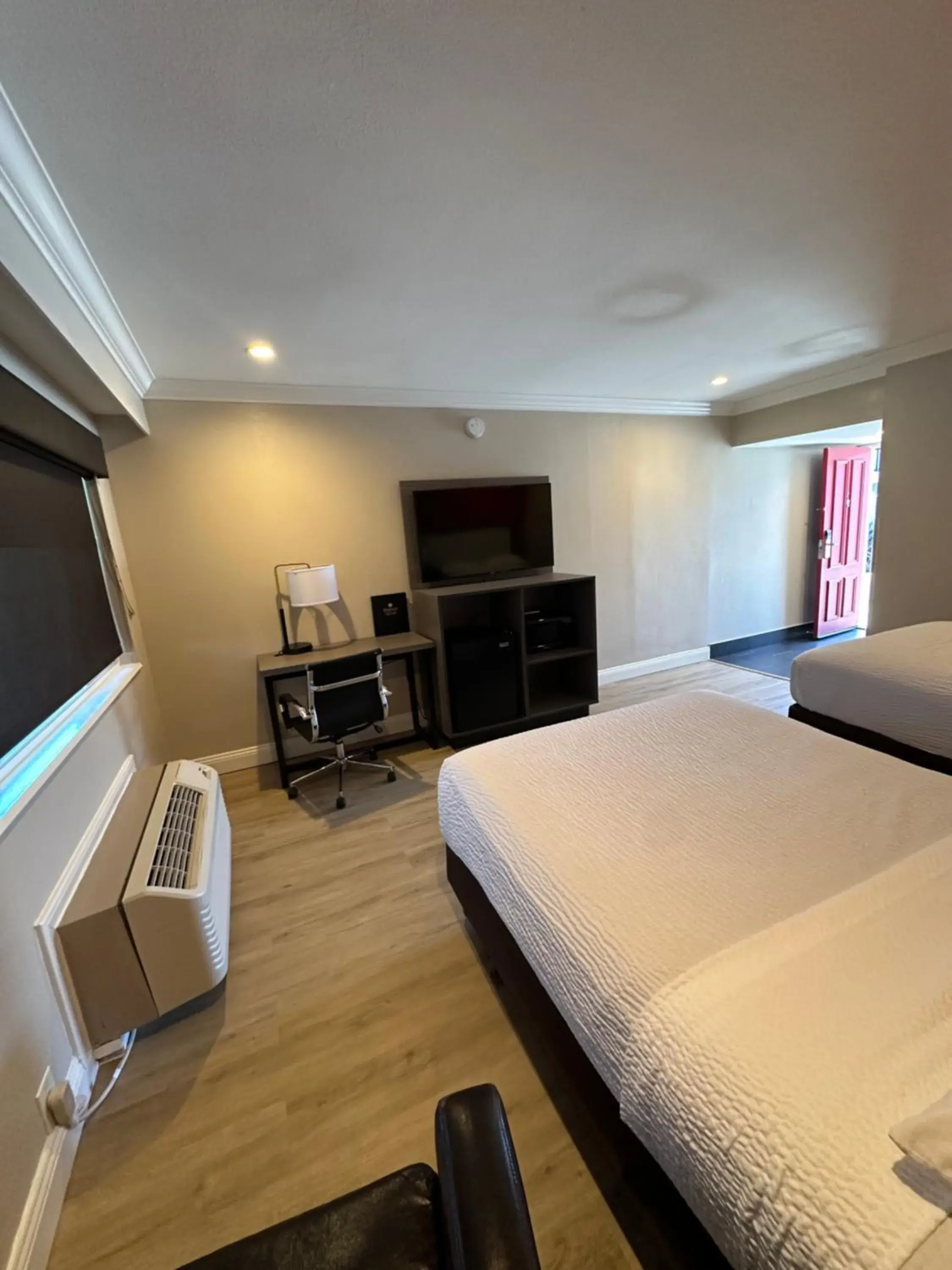 Bedroom, Bed in Ramada by Wyndham Torrance Bedroom, Bed in Ramada by Wyndham Torrance