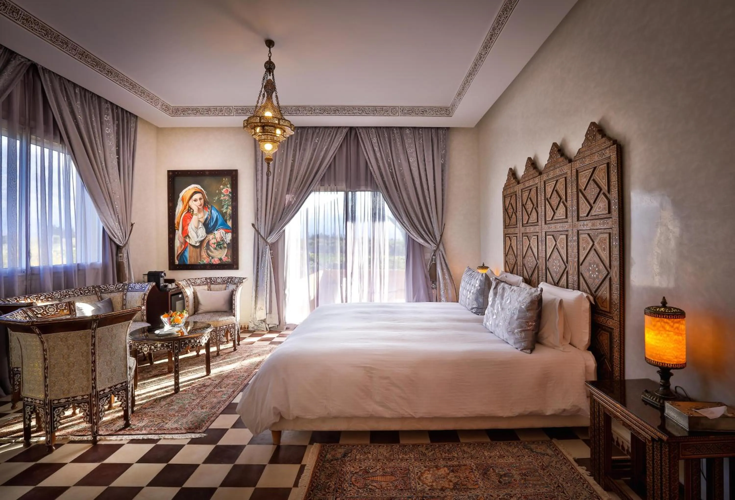 Photo of the whole room, Bed in Palais Amador