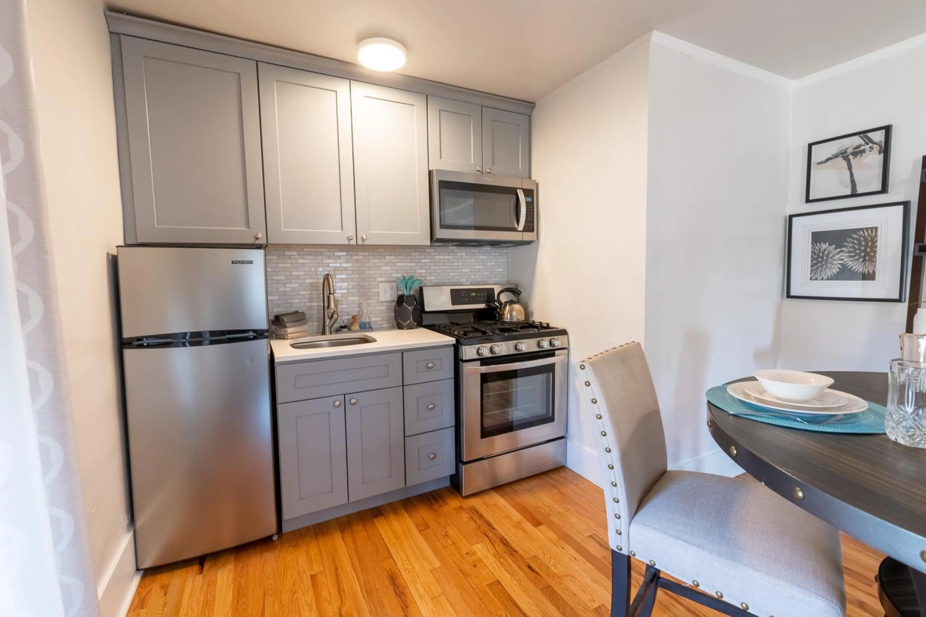 Cozy 2 BDRM Vacation Rental - 1 Mile to Dtwn Rapid City