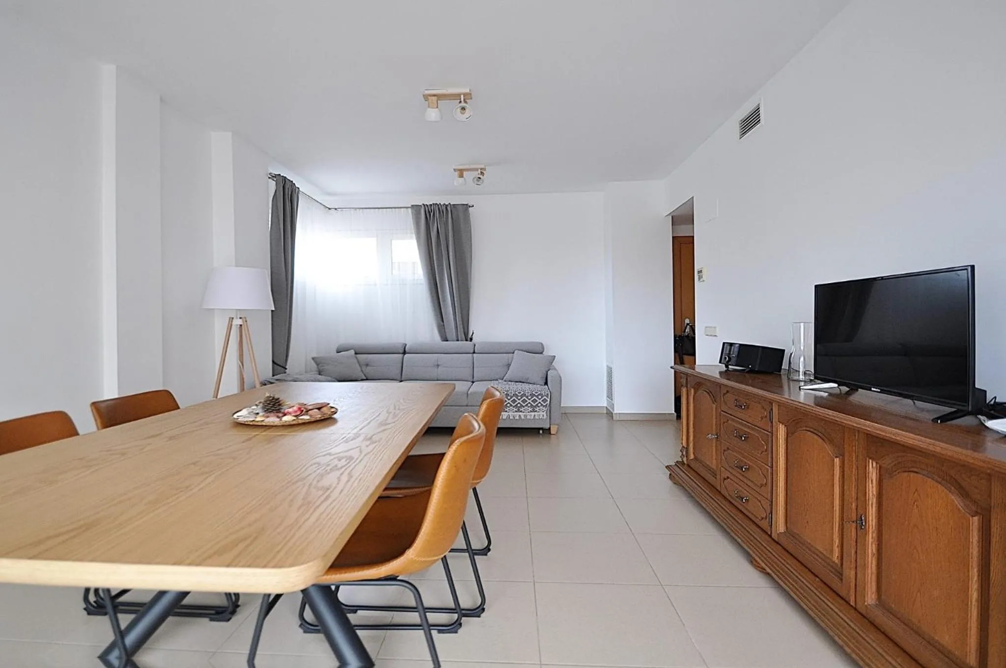 TV and multimedia in Santa Clotilde