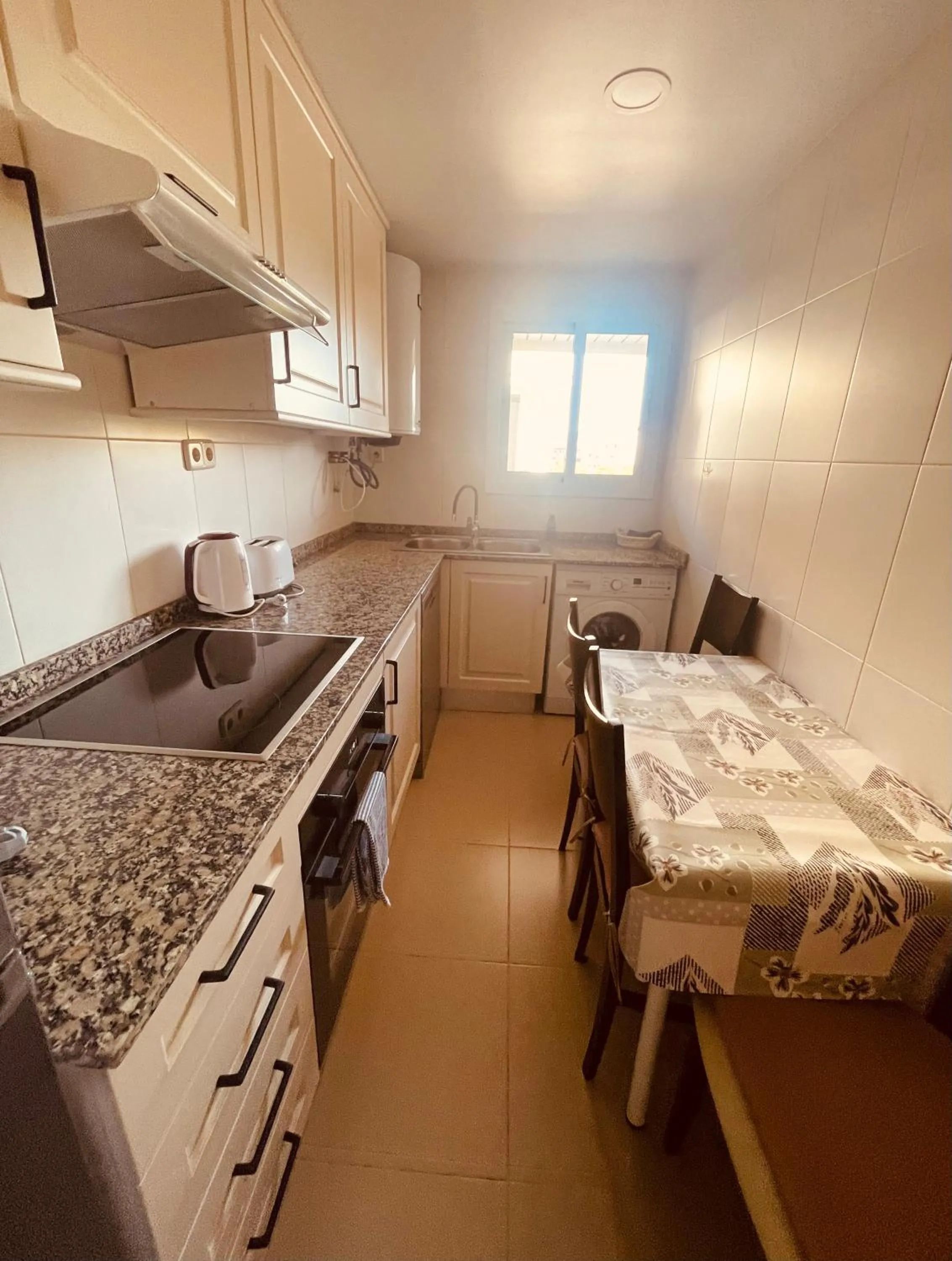 dishwasher in Santa Clotilde