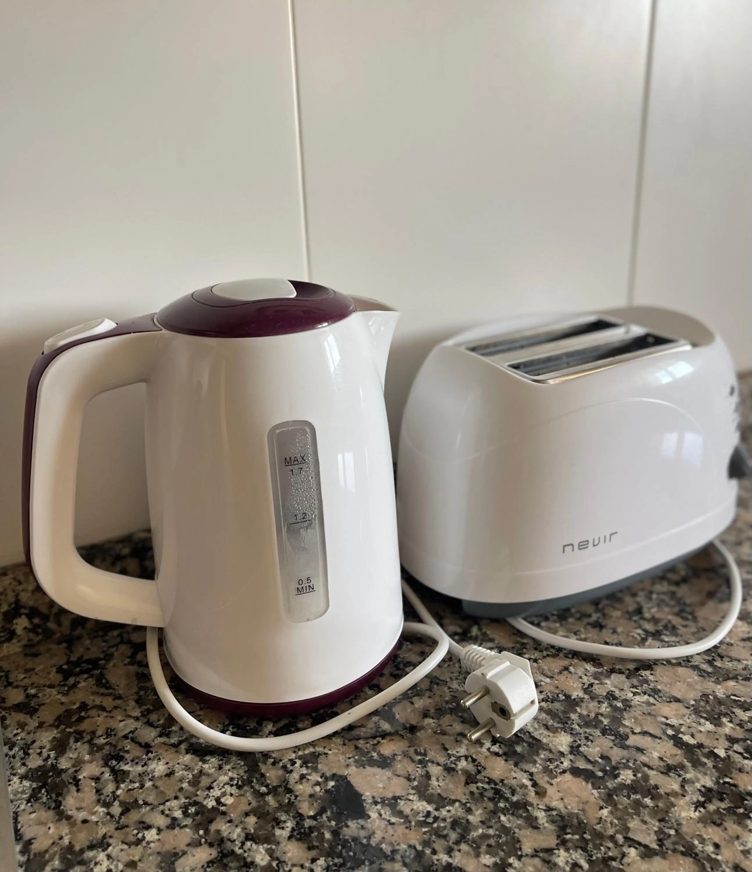 toaster in Santa Clotilde