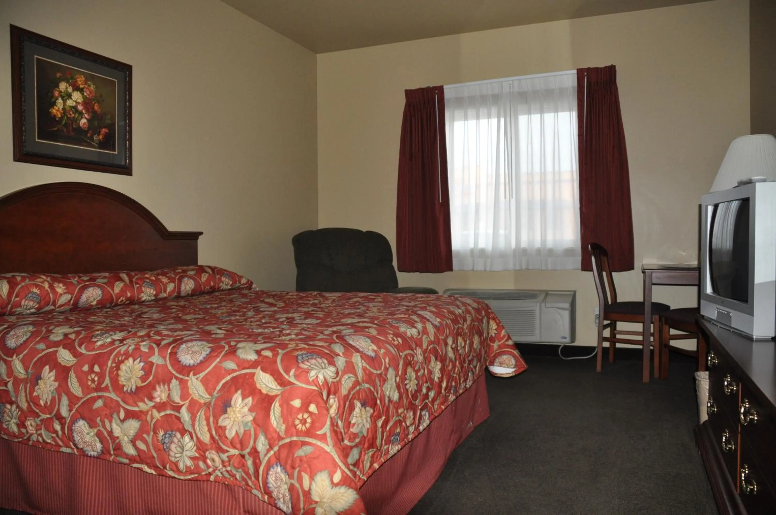 Bedroom, Bed in Sandhills Guest House Motel