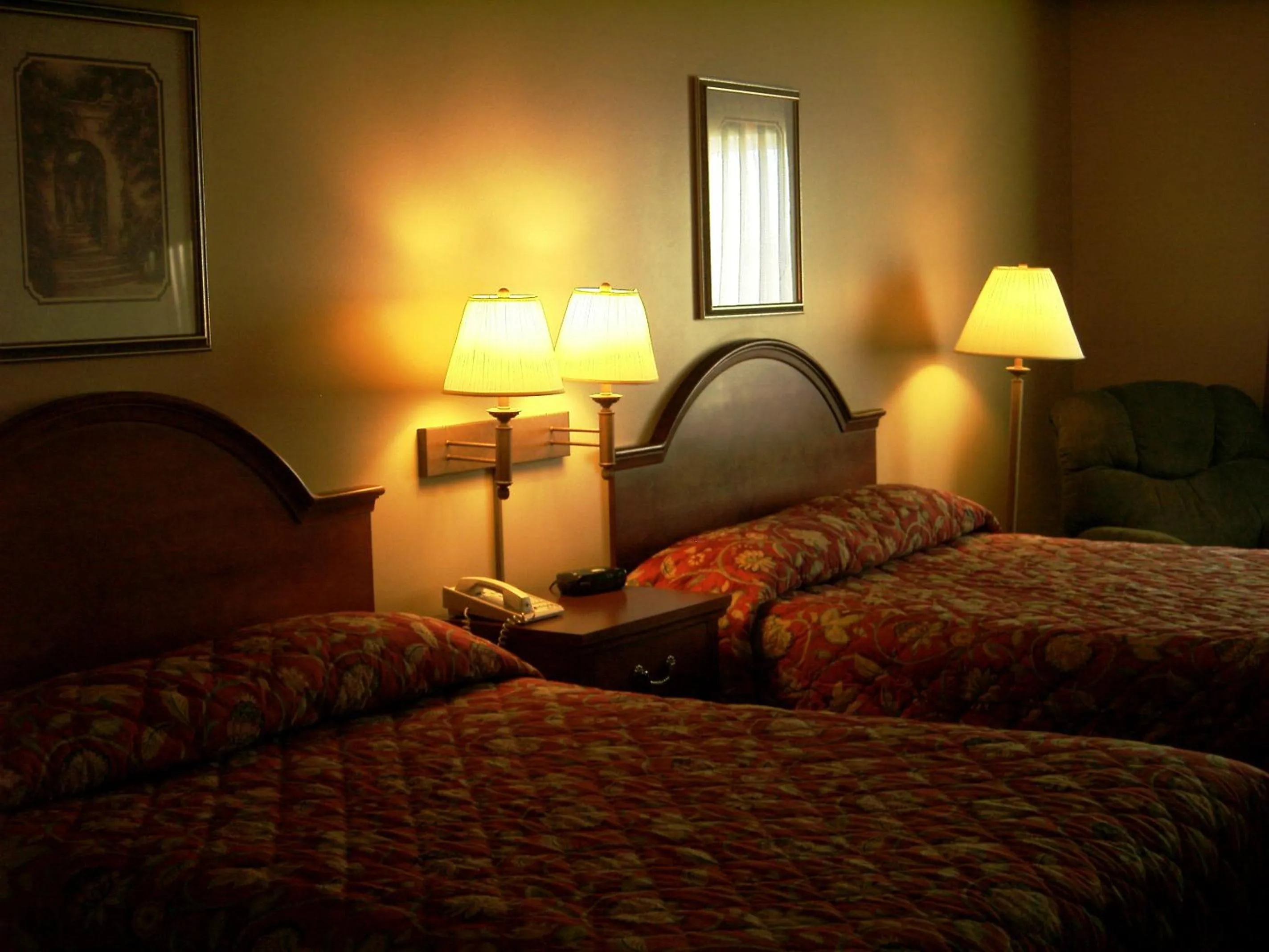 Bedroom, Bed in Sandhills Guest House Motel