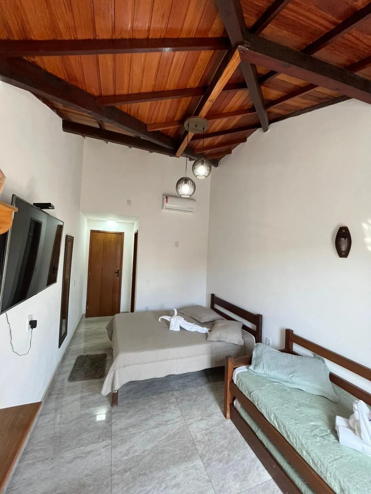 Bedroom, Bed in Pousada Luz da Lua