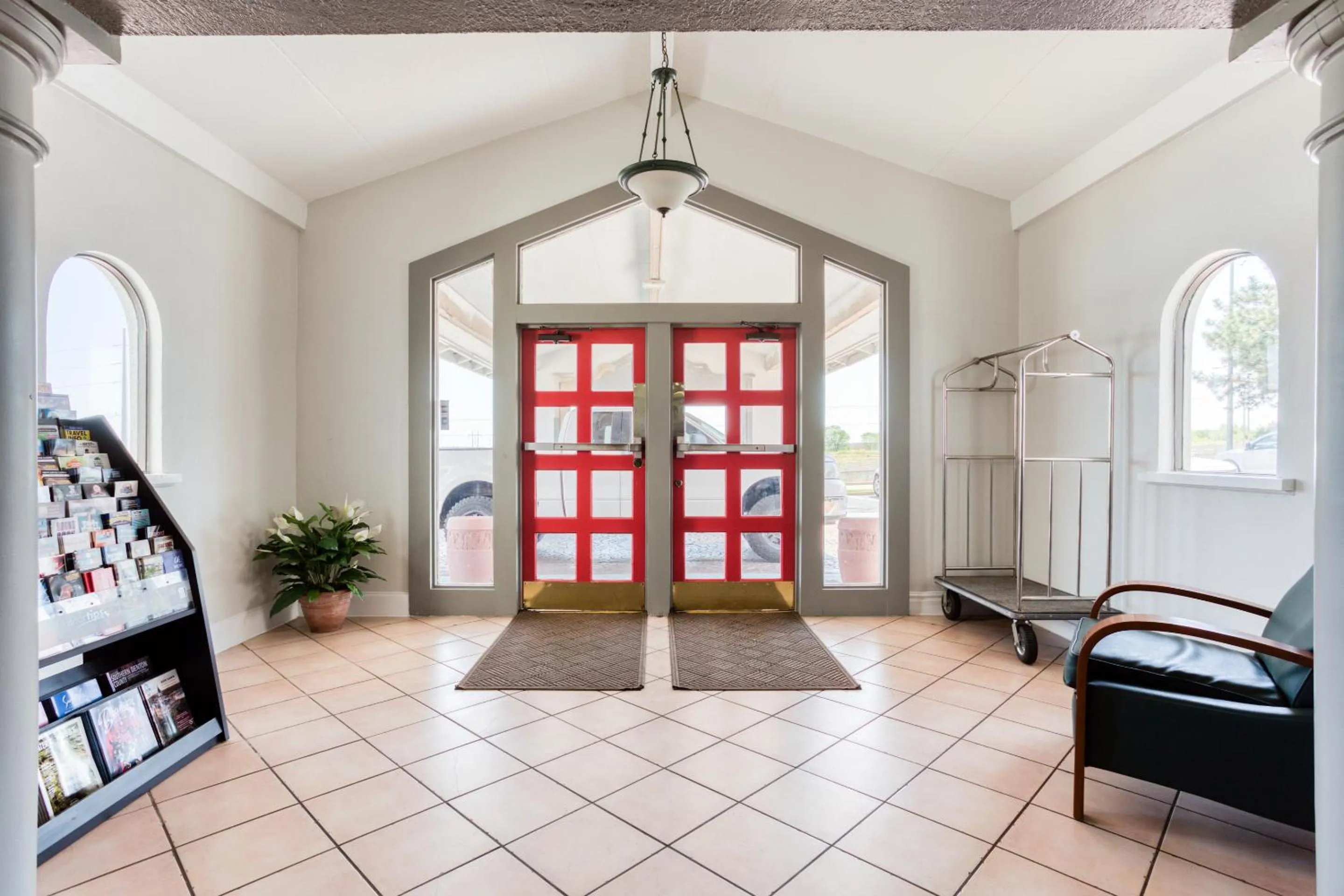 Lobby or reception in SUNSET INN Oklahoma City