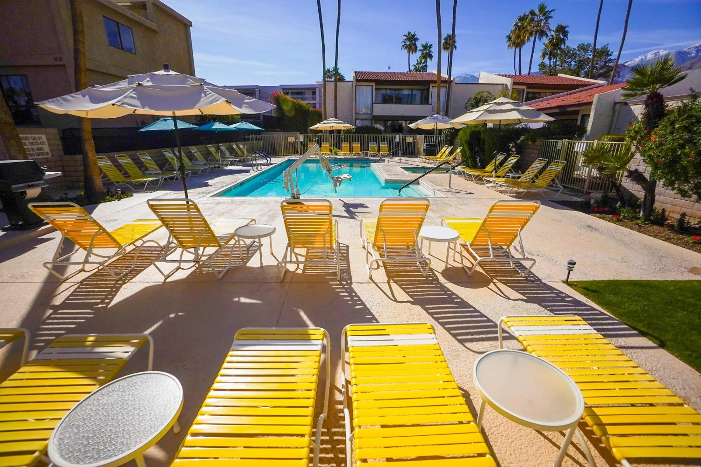 Swimming pool in Casitas del Monte