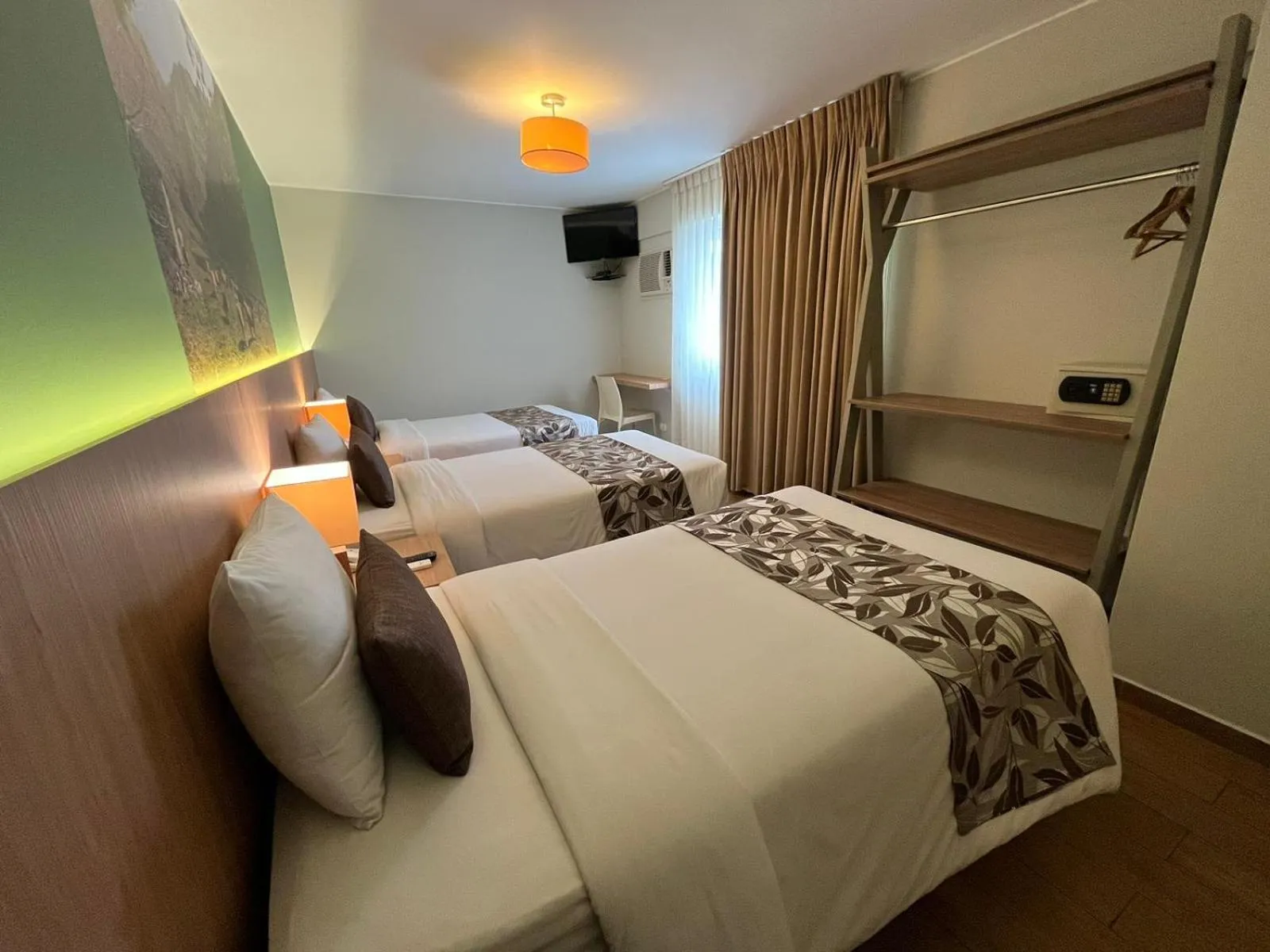 Bedroom, Bed in Hotel El Tambo 2