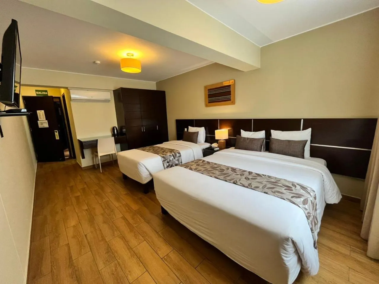 Photo of the whole room, Bed in Hotel El Tambo 2