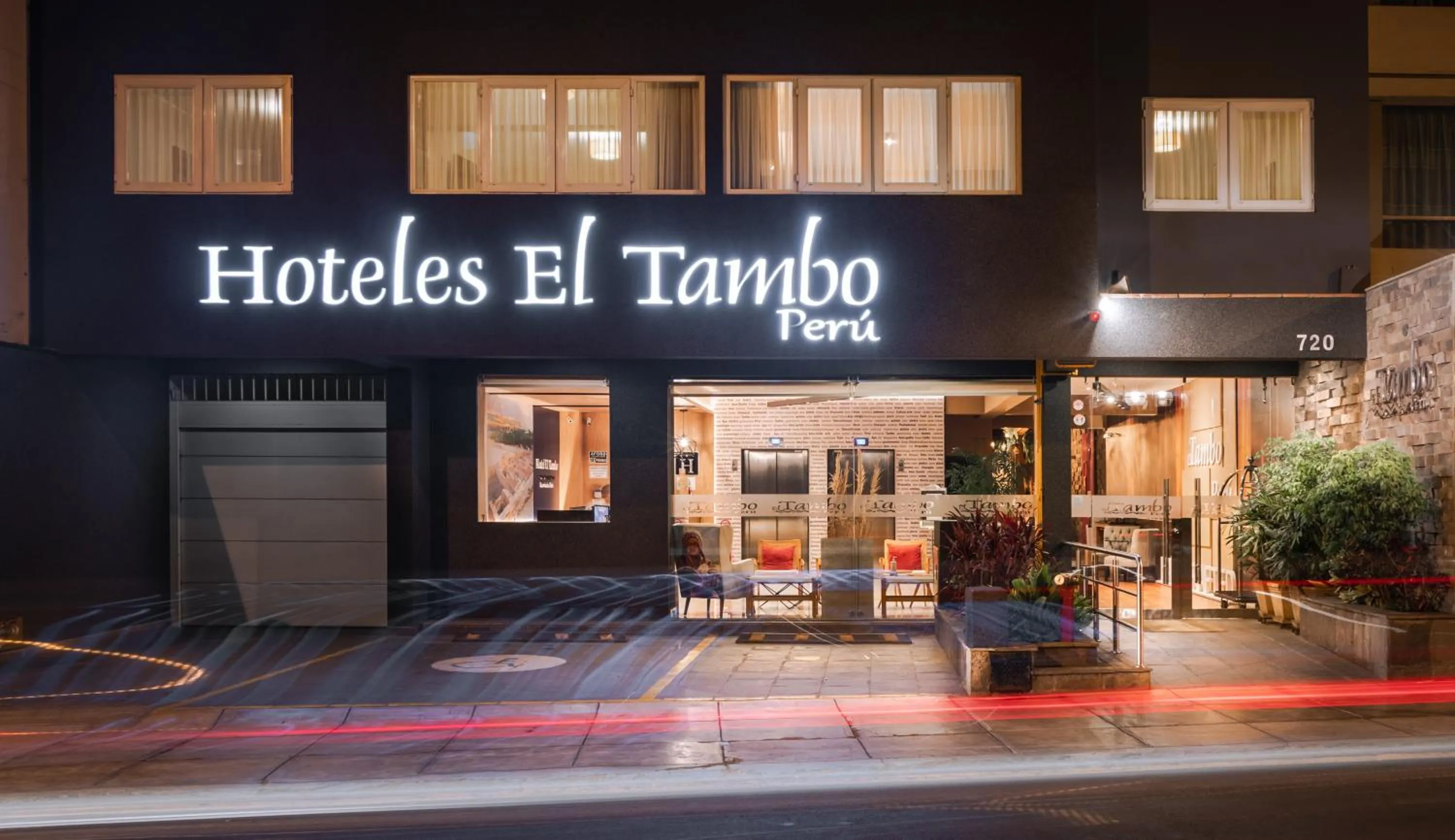 Property building in Hotel El Tambo 2