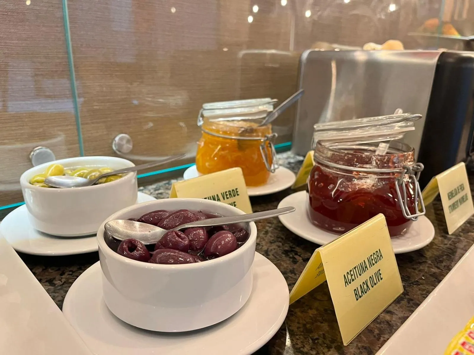 Food and drinks in Hotel El Tambo 2