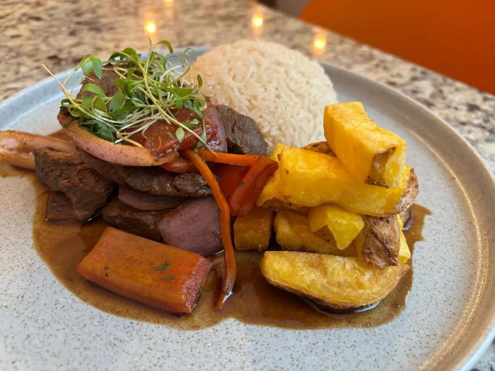 Restaurant/places to eat in Hotel El Tambo 2 Restaurant/places to eat in Hotel El Tambo 2