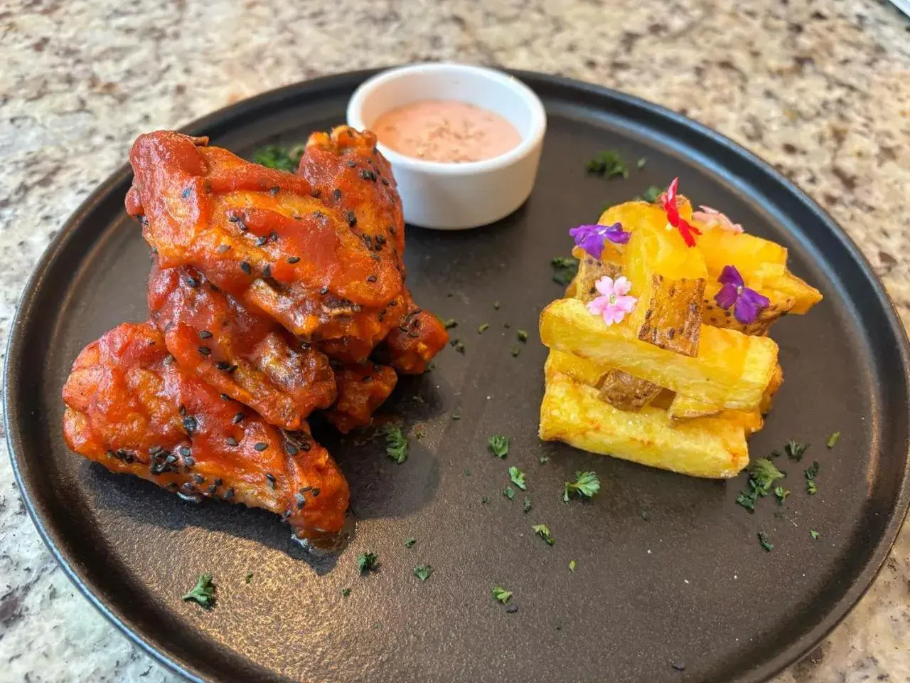 Restaurant/places to eat in Hotel El Tambo 2 Restaurant/places to eat in Hotel El Tambo 2