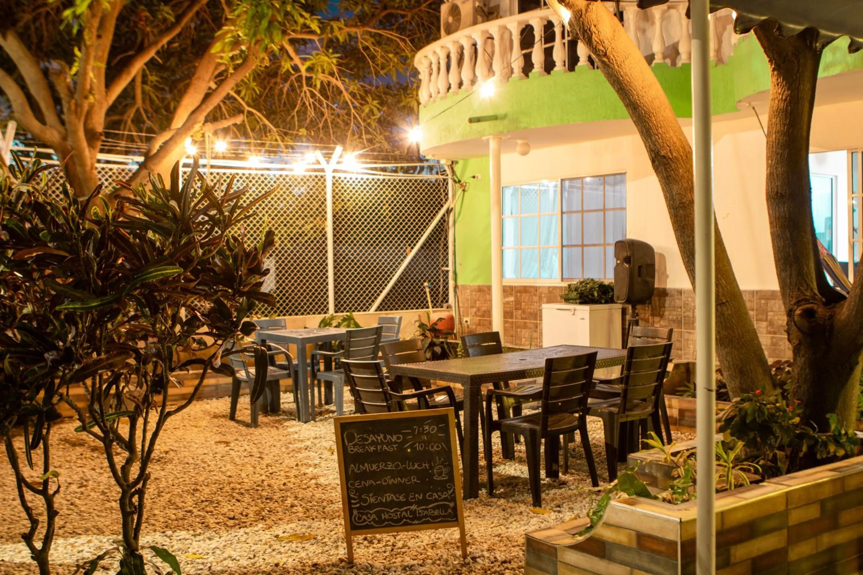 Restaurant/places to eat in Casa Hotel Isabella