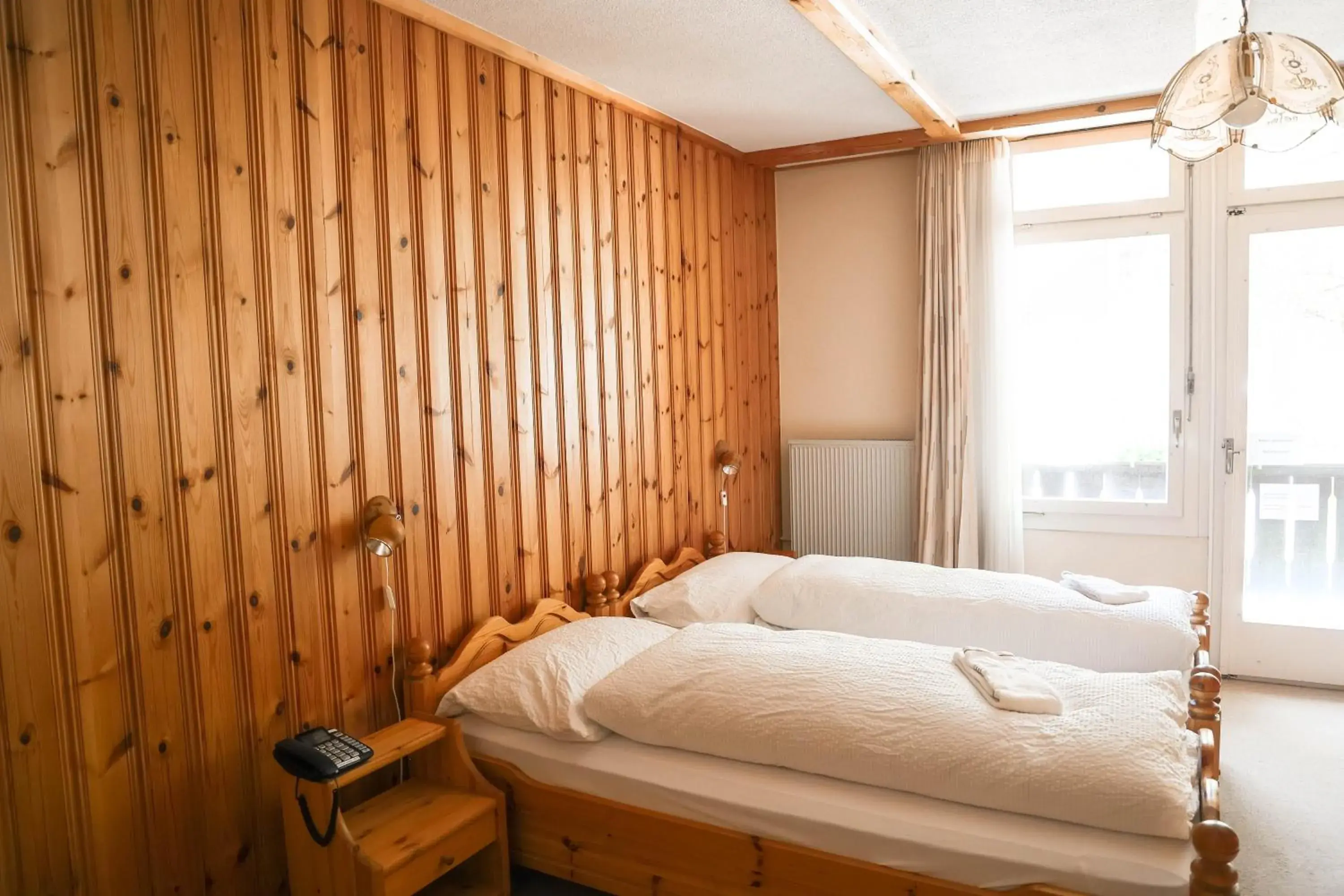 Standard Double or Twin Room in Parkhotel Beatenberg Standard Double or Twin Room in Parkhotel Beatenberg