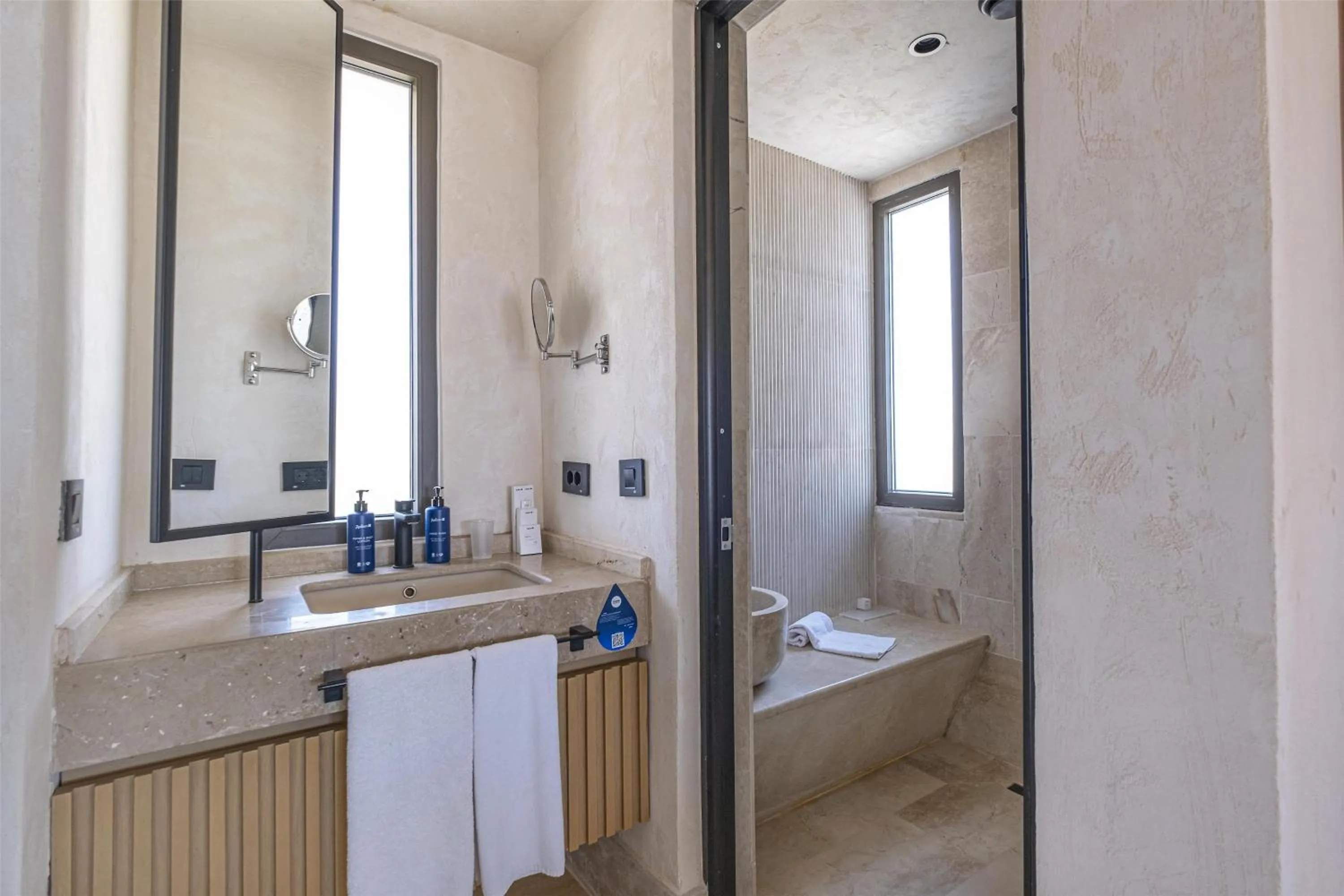 Bathroom in Radisson Blu Hotel, Kas