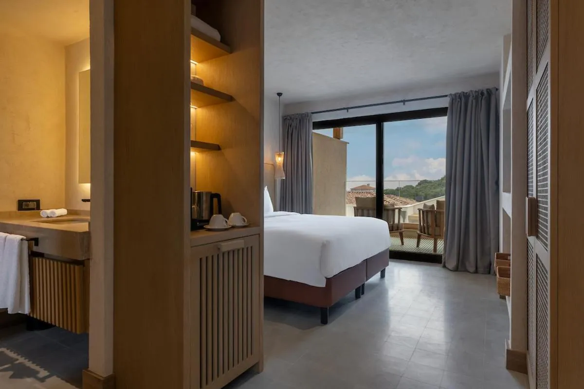 Bed in Radisson Blu Hotel, Kas