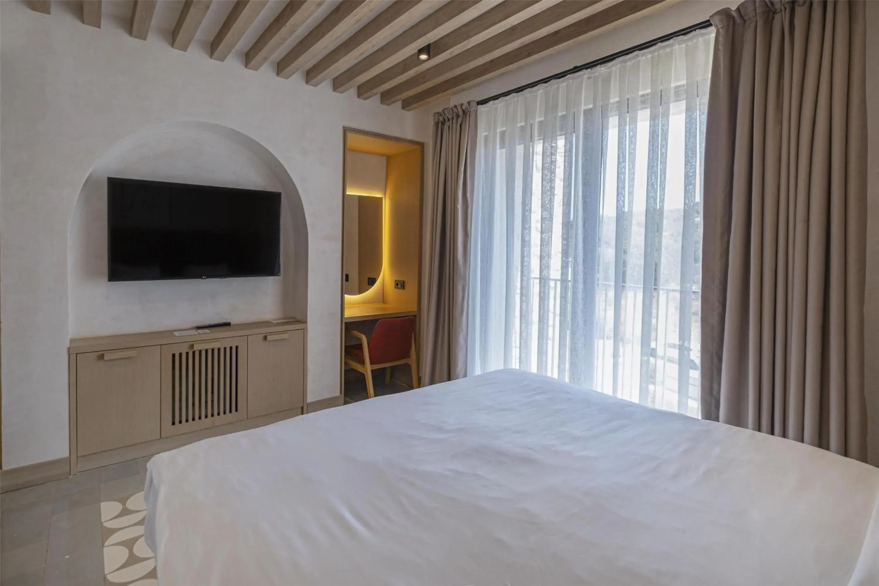 Bedroom, Bed in Radisson Blu Hotel, Kas Bedroom, Bed in Radisson Blu Hotel, Kas