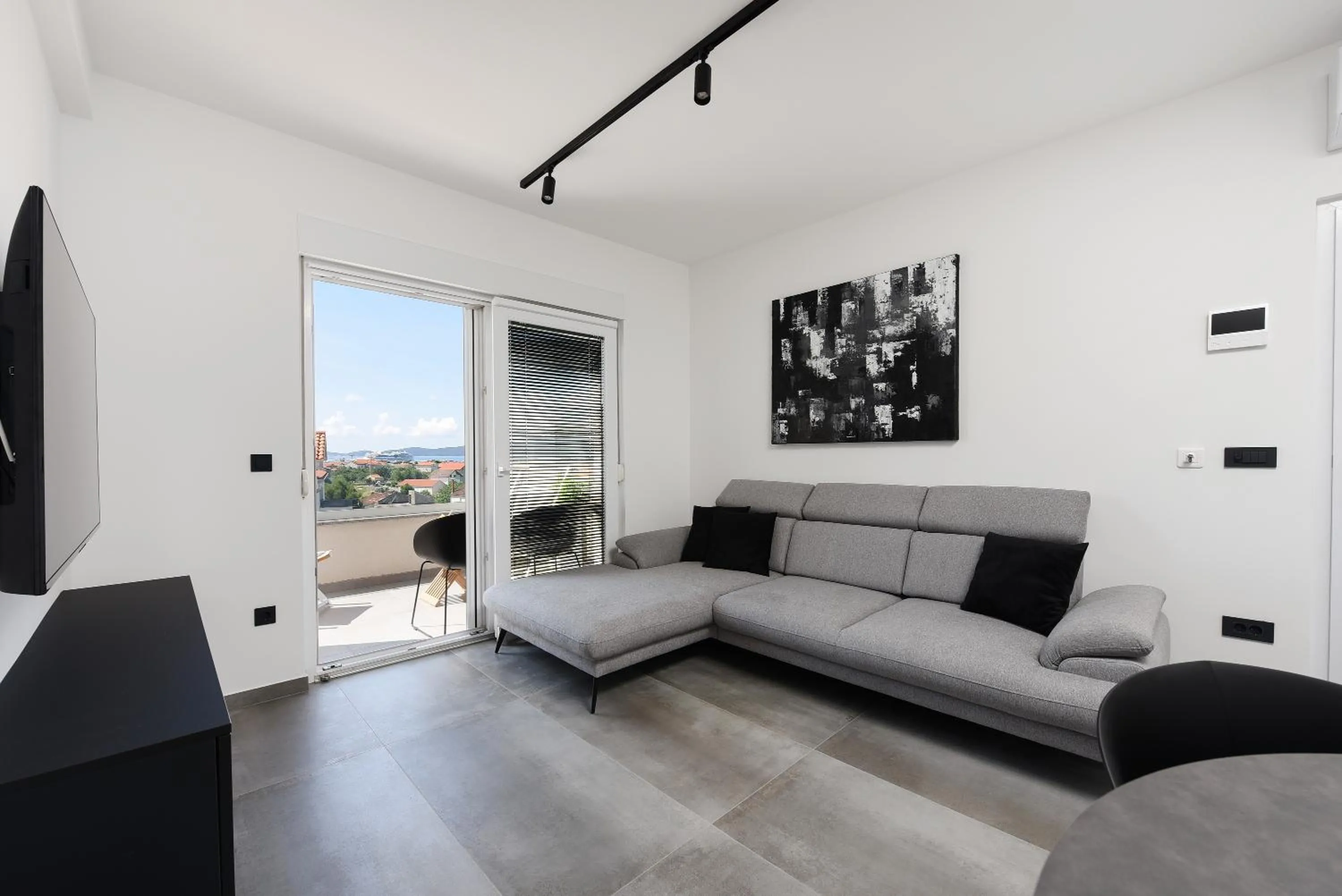 TV and multimedia in Luxury apartment N