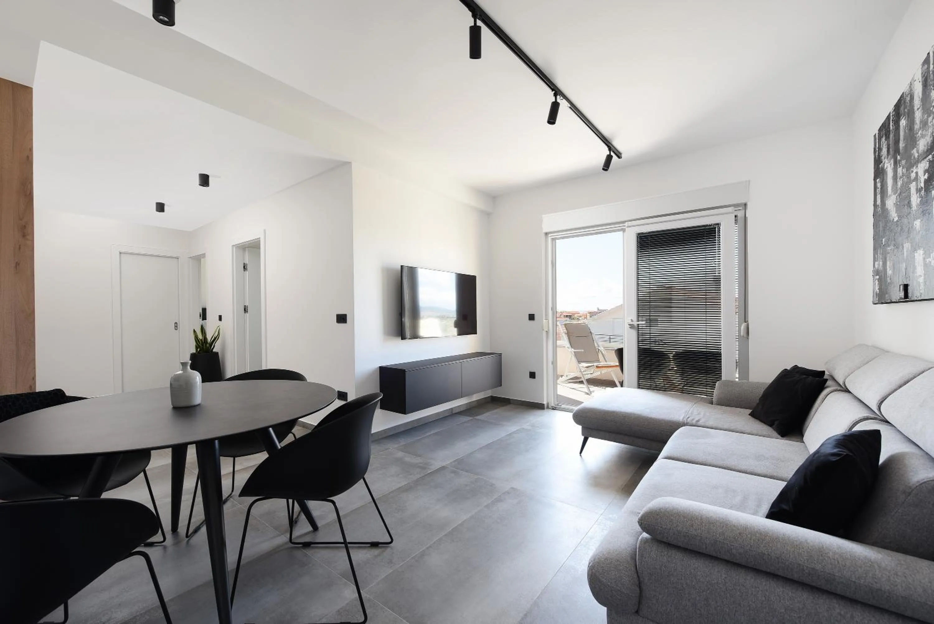 TV and multimedia in Luxury apartment N